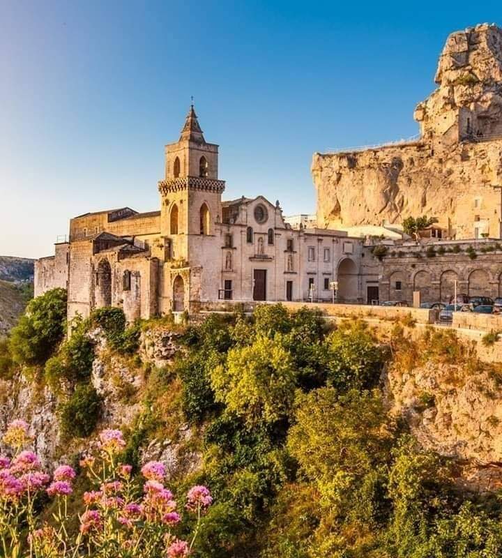 Matera — Oficiais