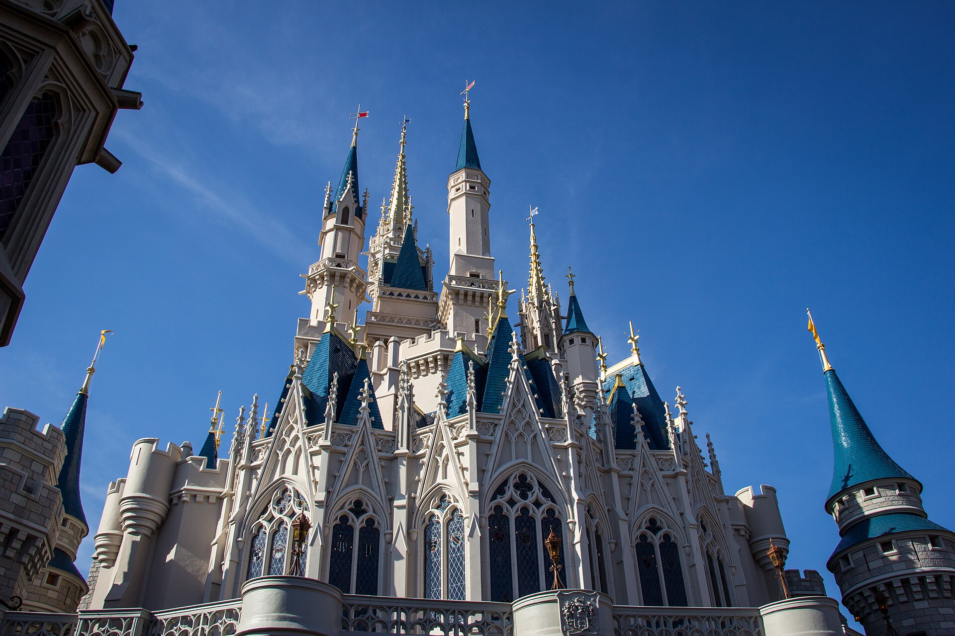 Meet Princess Tiana and a Visiting Princess at Princess Fairytale Hall