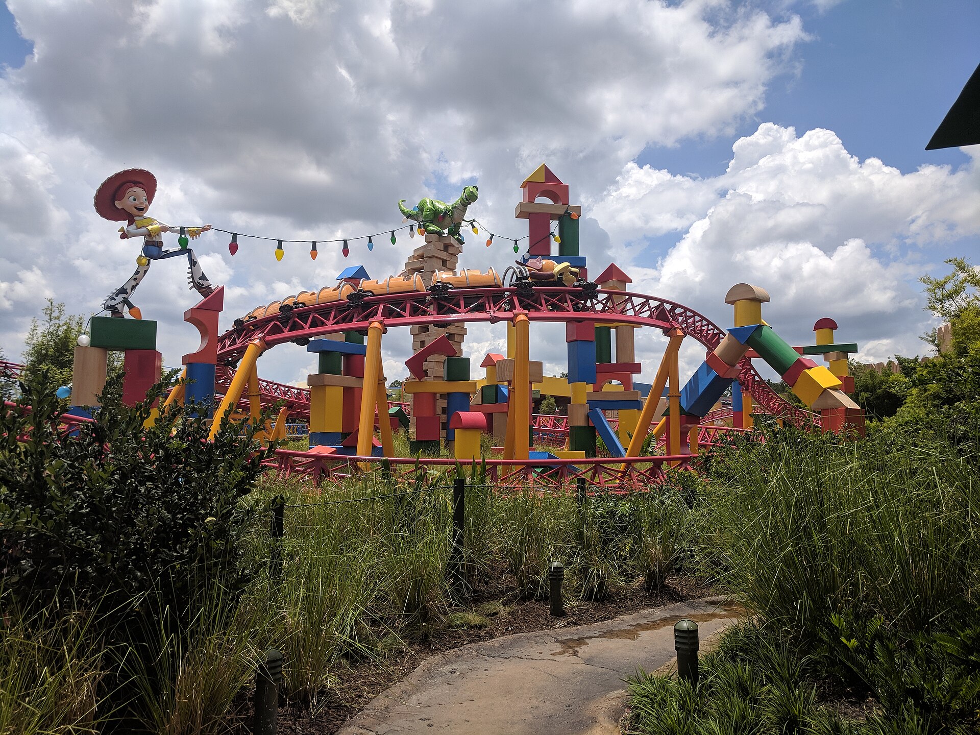 Meet the Toys in Toy Story Land