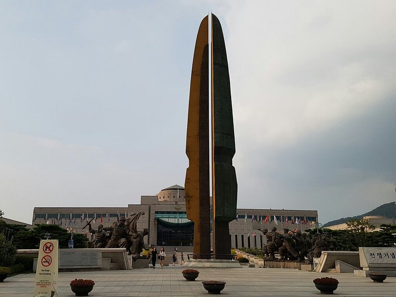 Memorial de Guerra da Coreia — Oficiais