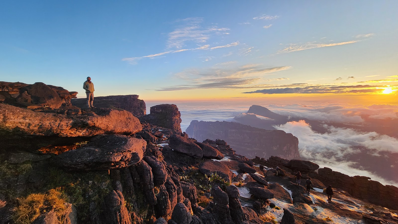 Mirantes naturais do maciço de Roraima — Oficiais