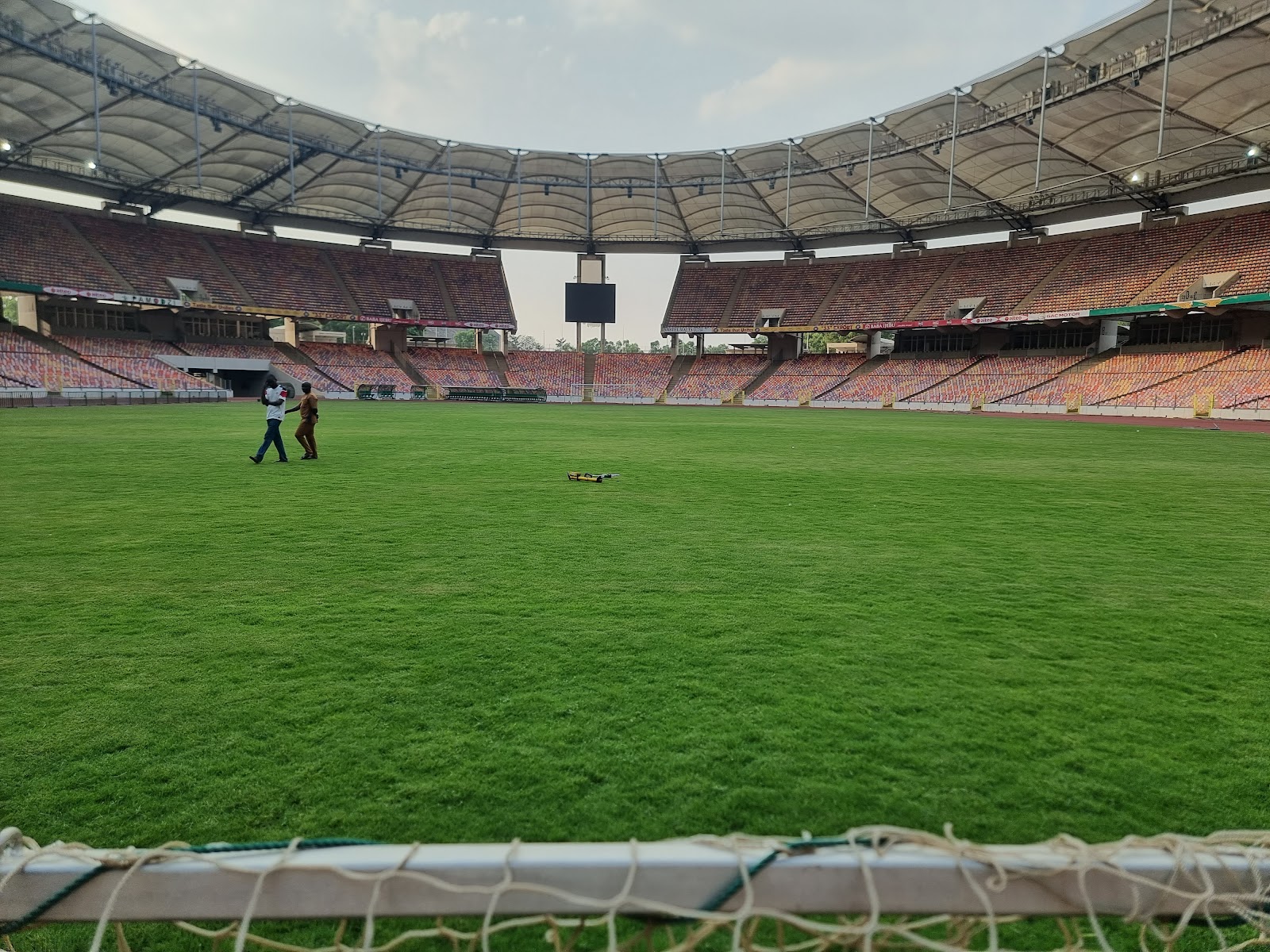 Moshood Abiola National Stadium — Oficiais