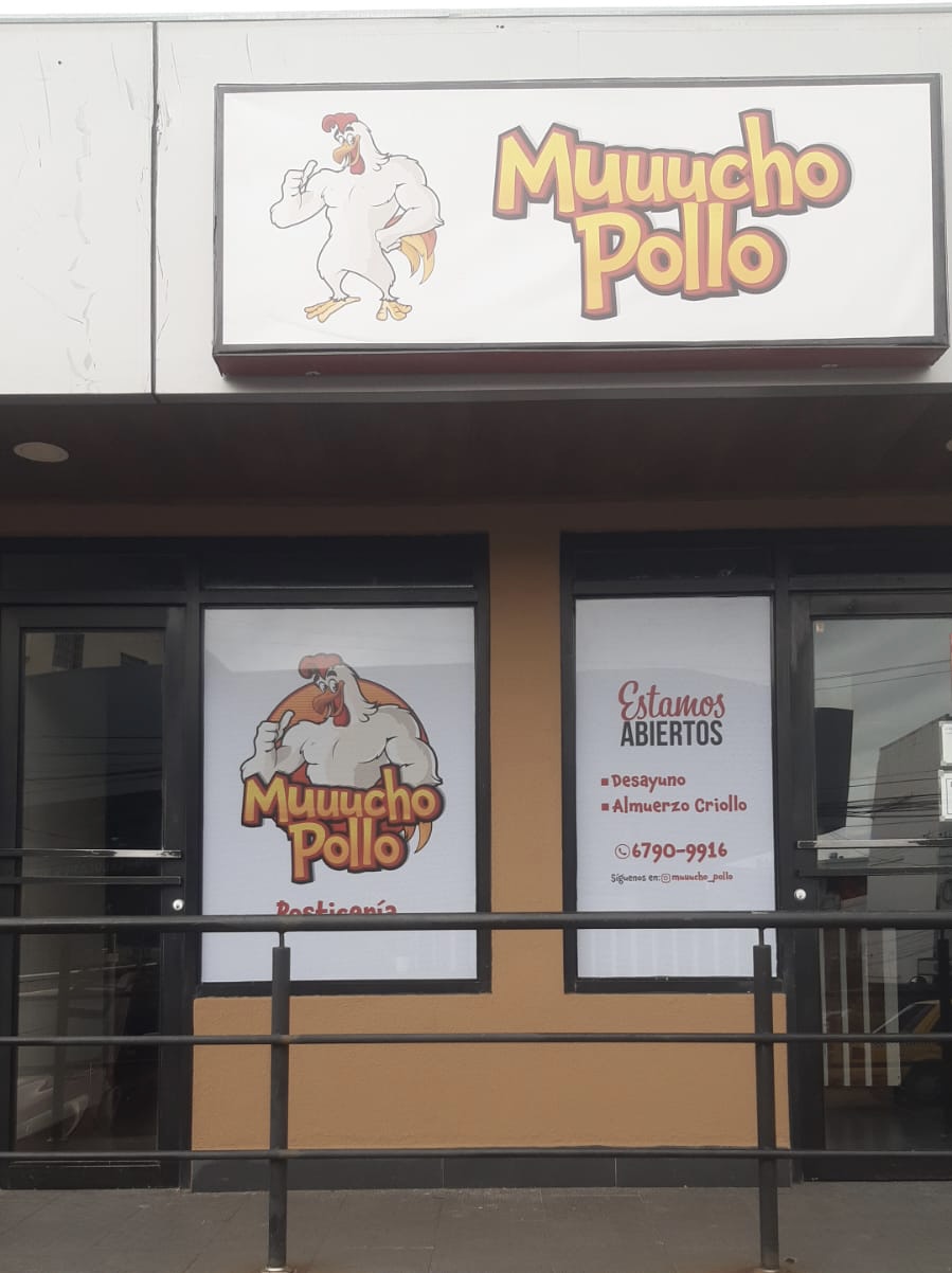 Mucho Pollo