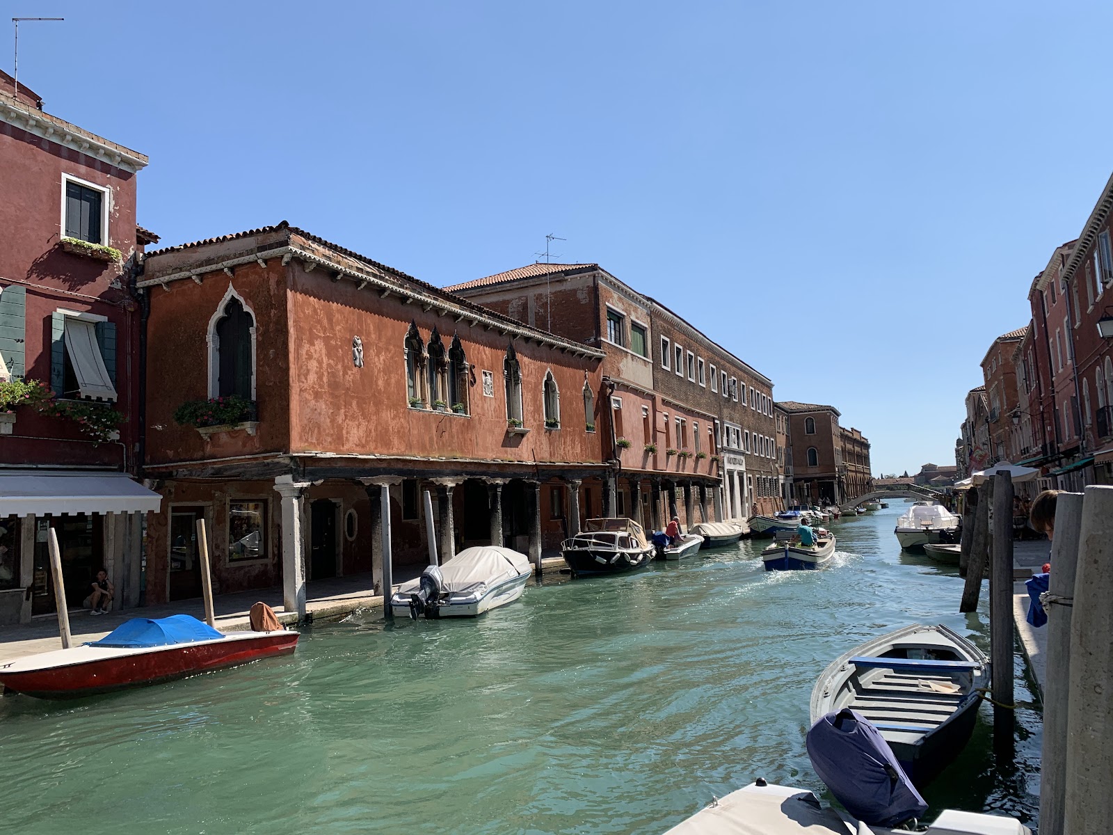 Murano — Oficiais