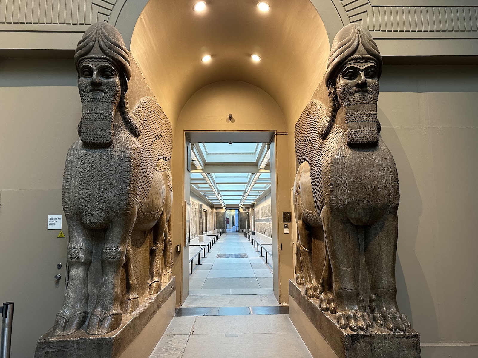 Museu Britânico — Oficiais