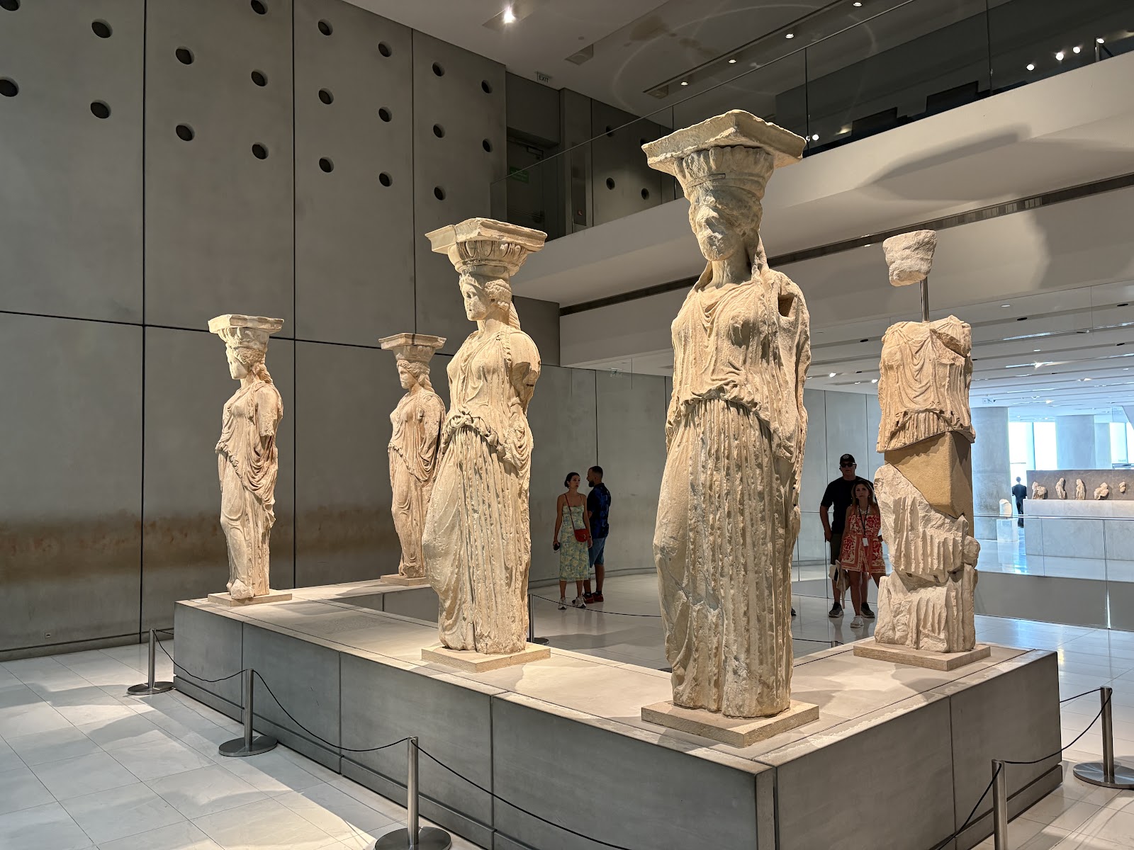 Museu da Acrópole — Oficiais