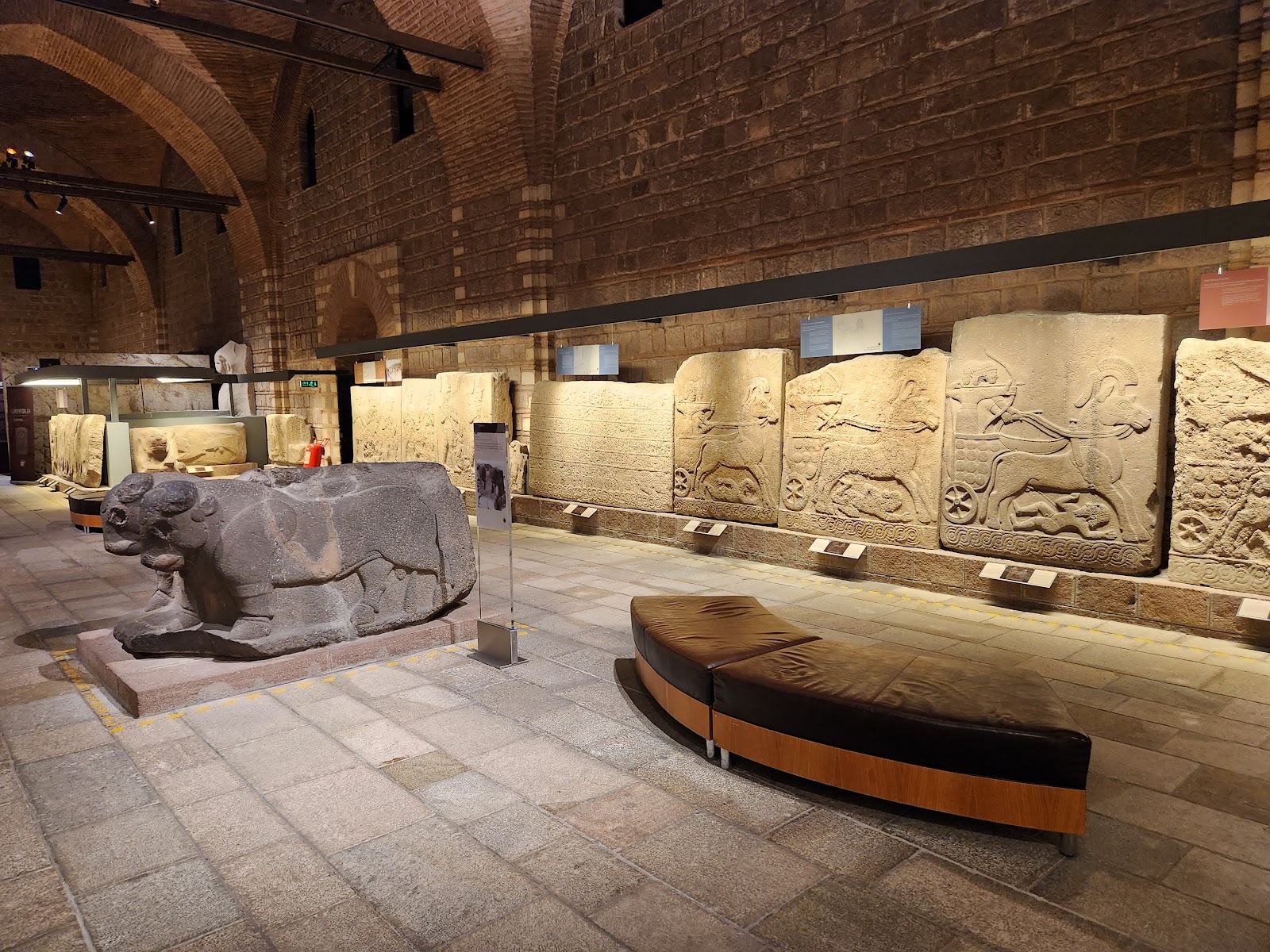 Museu das Civilizações da Anatólia — Oficiais