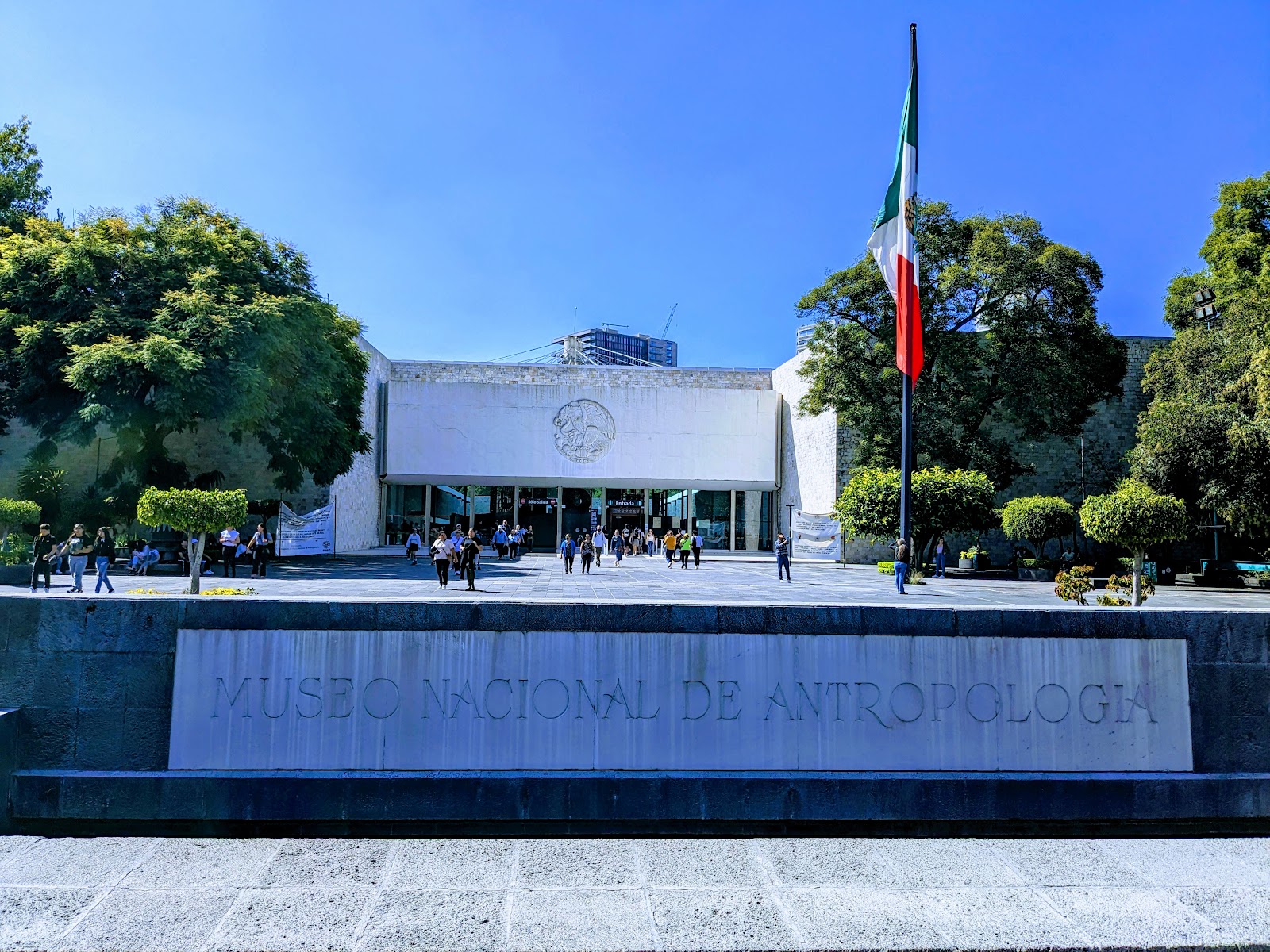 Museu Nacional de Antropologia — Oficiais