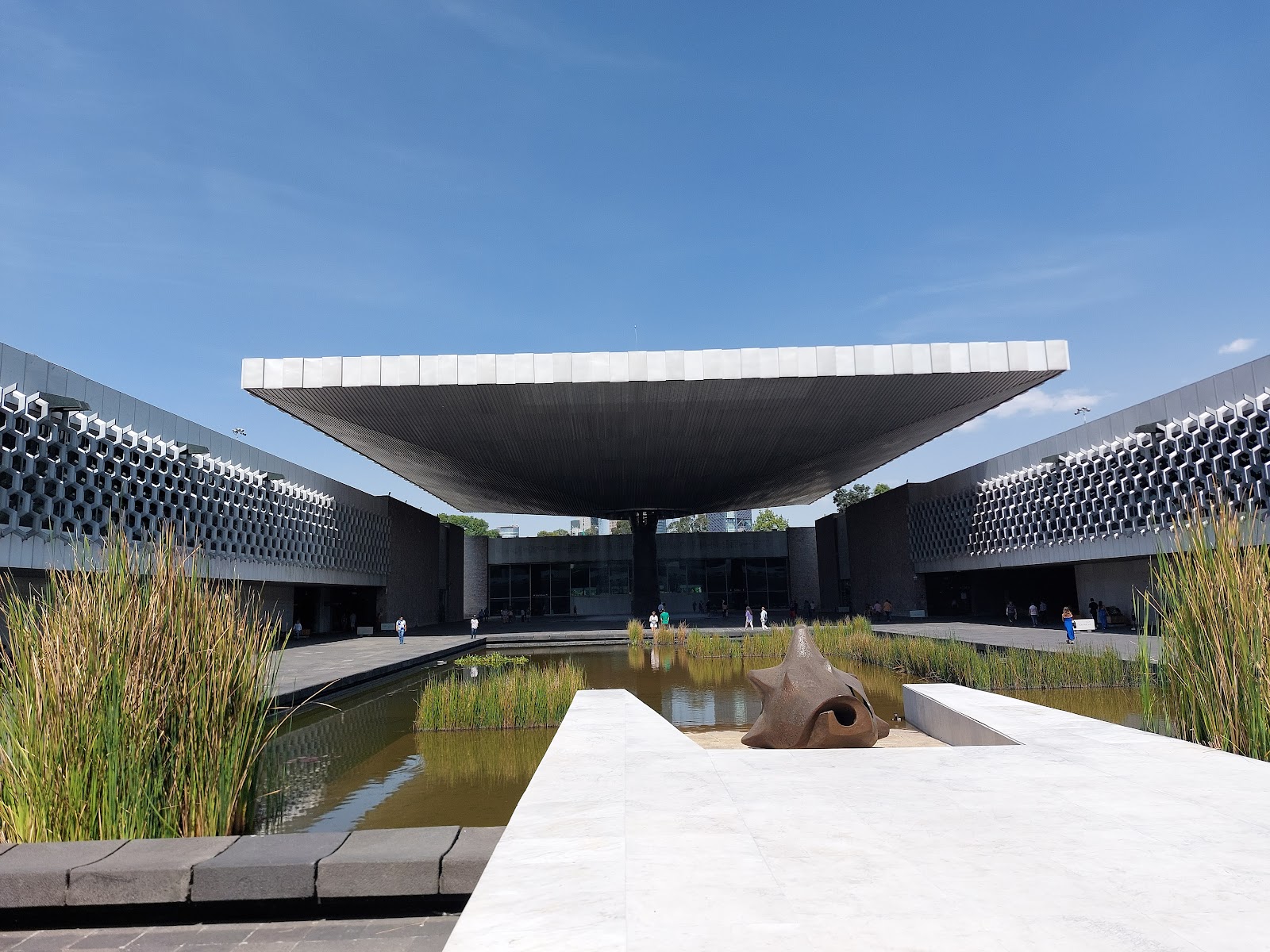 Museu Nacional de Antropologia — Oficiais