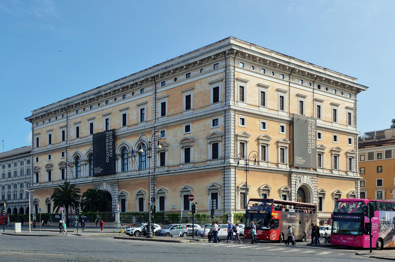 Museu Nacional Romano — Oficiais