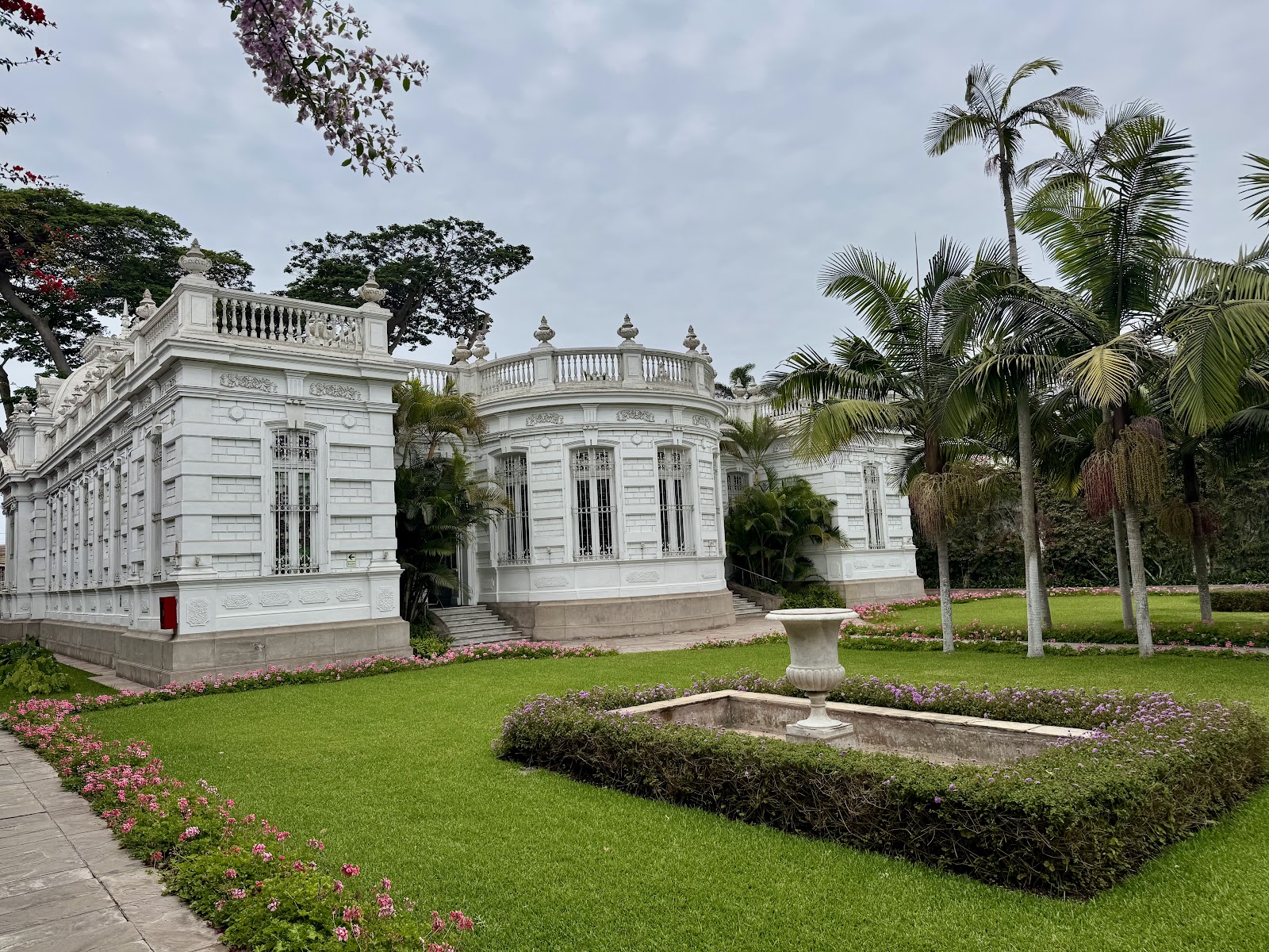 Museu Pedro de Osma — Oficiais