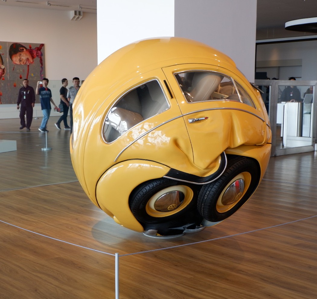 Museum MACAN — Oficiais