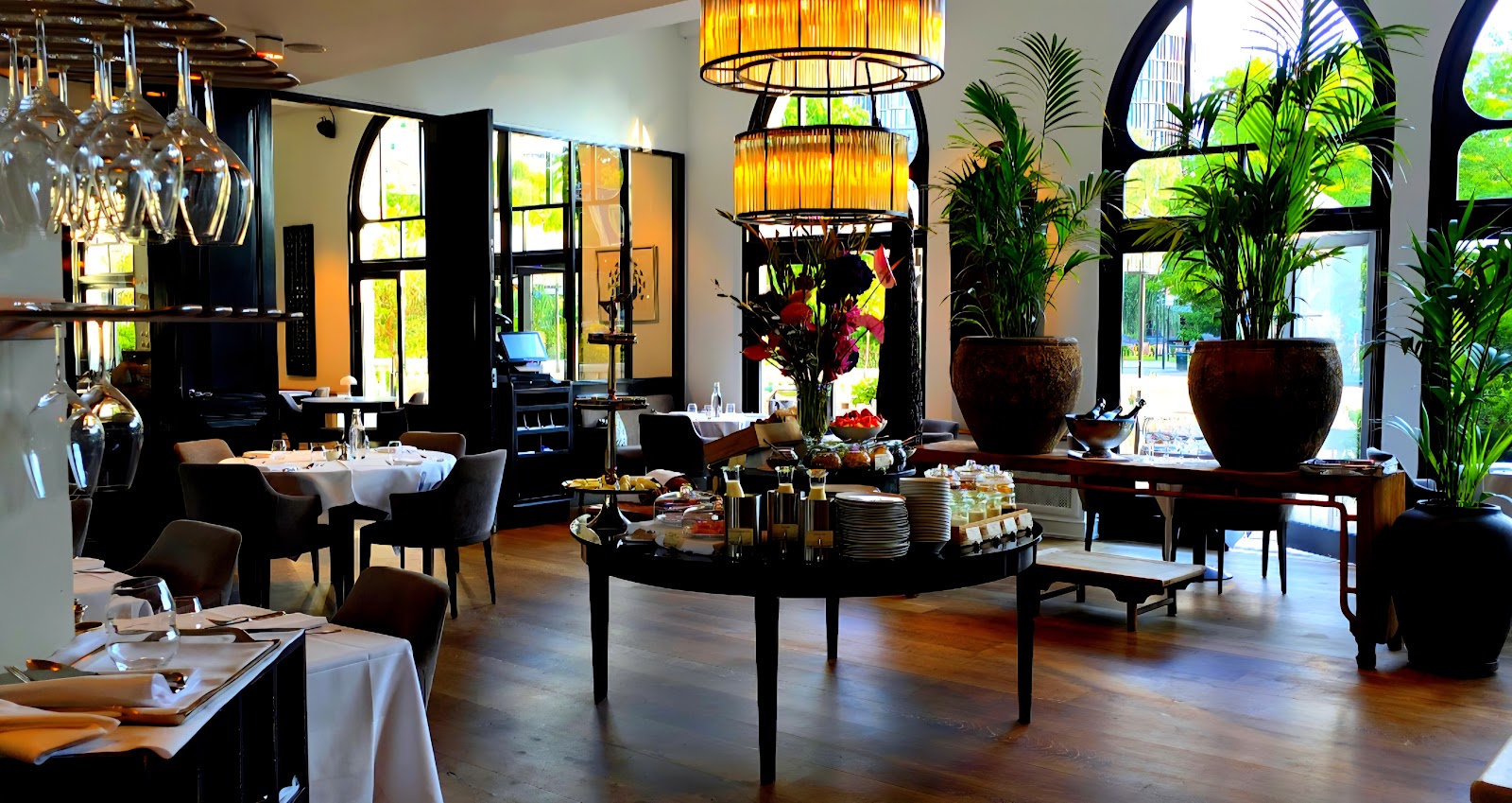Nimb Brasserie — Oficiais
