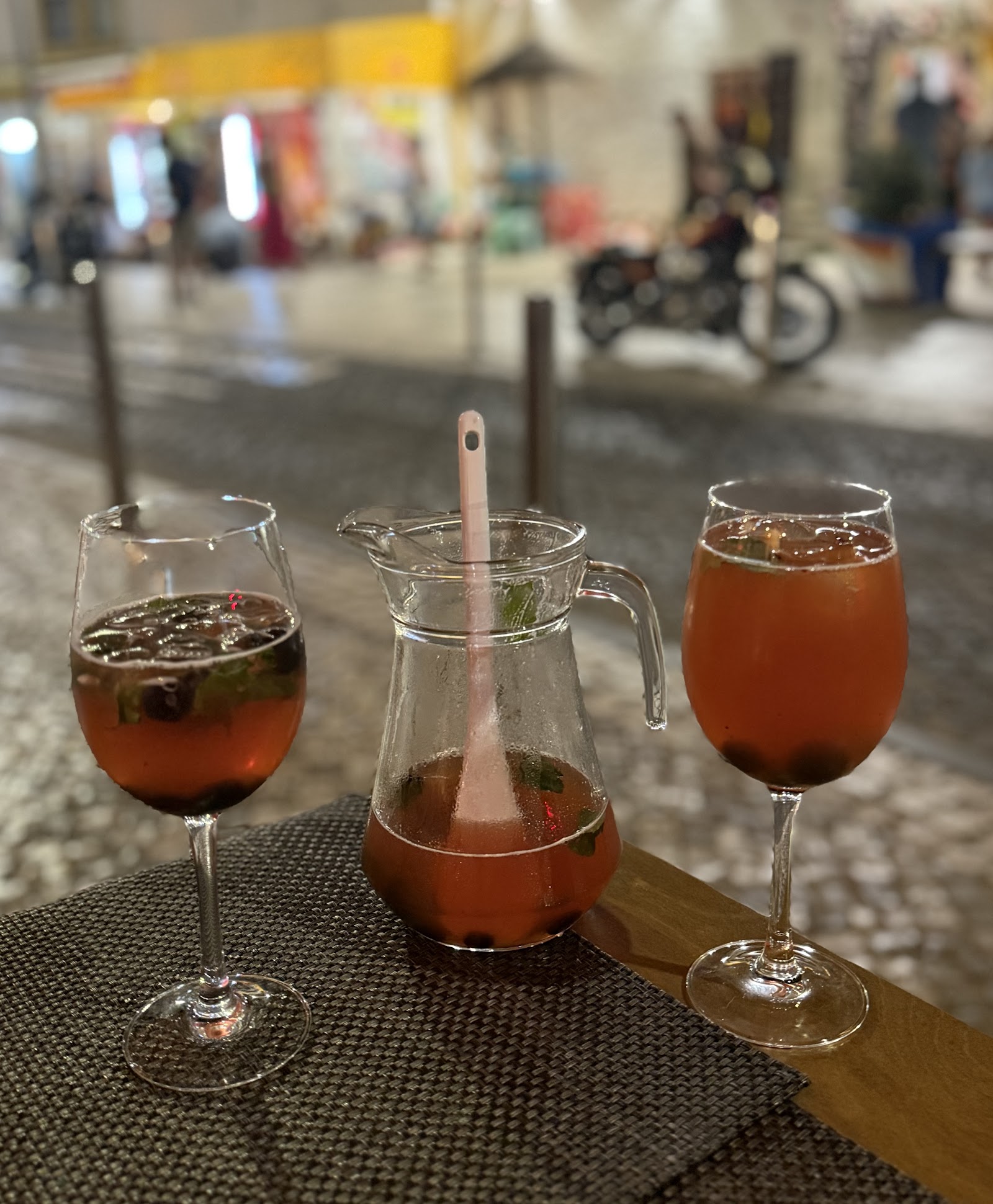 Oásis Restaurant — Oficiais