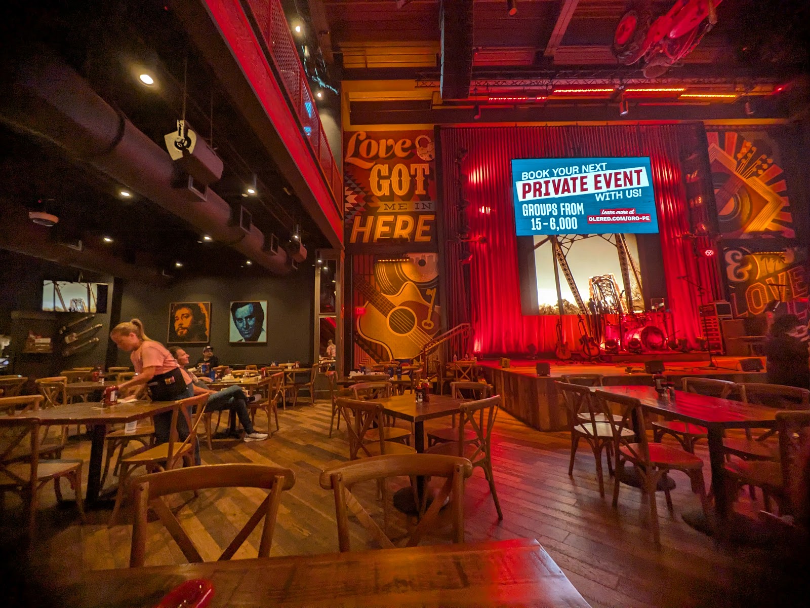 Ole Red Orlando — Oficiais