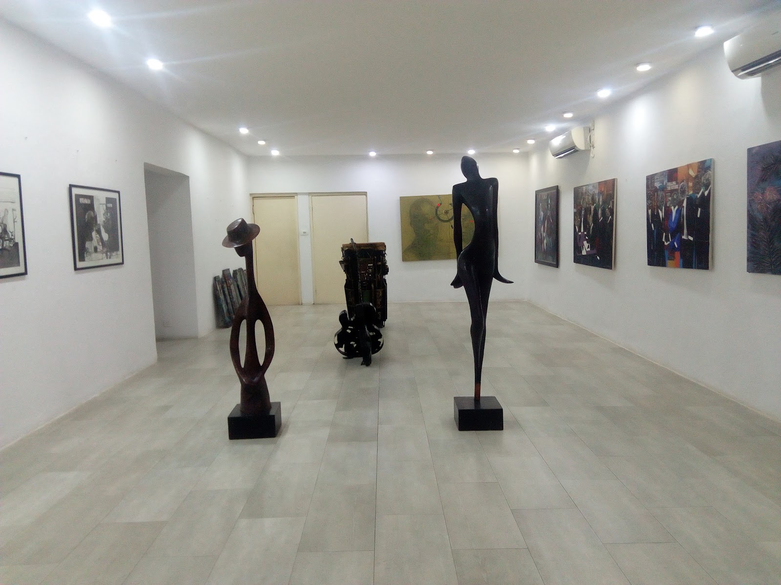 Omenka Gallery