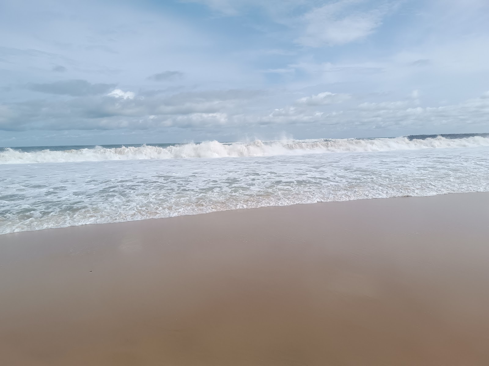Oniru Beach — Oficiais