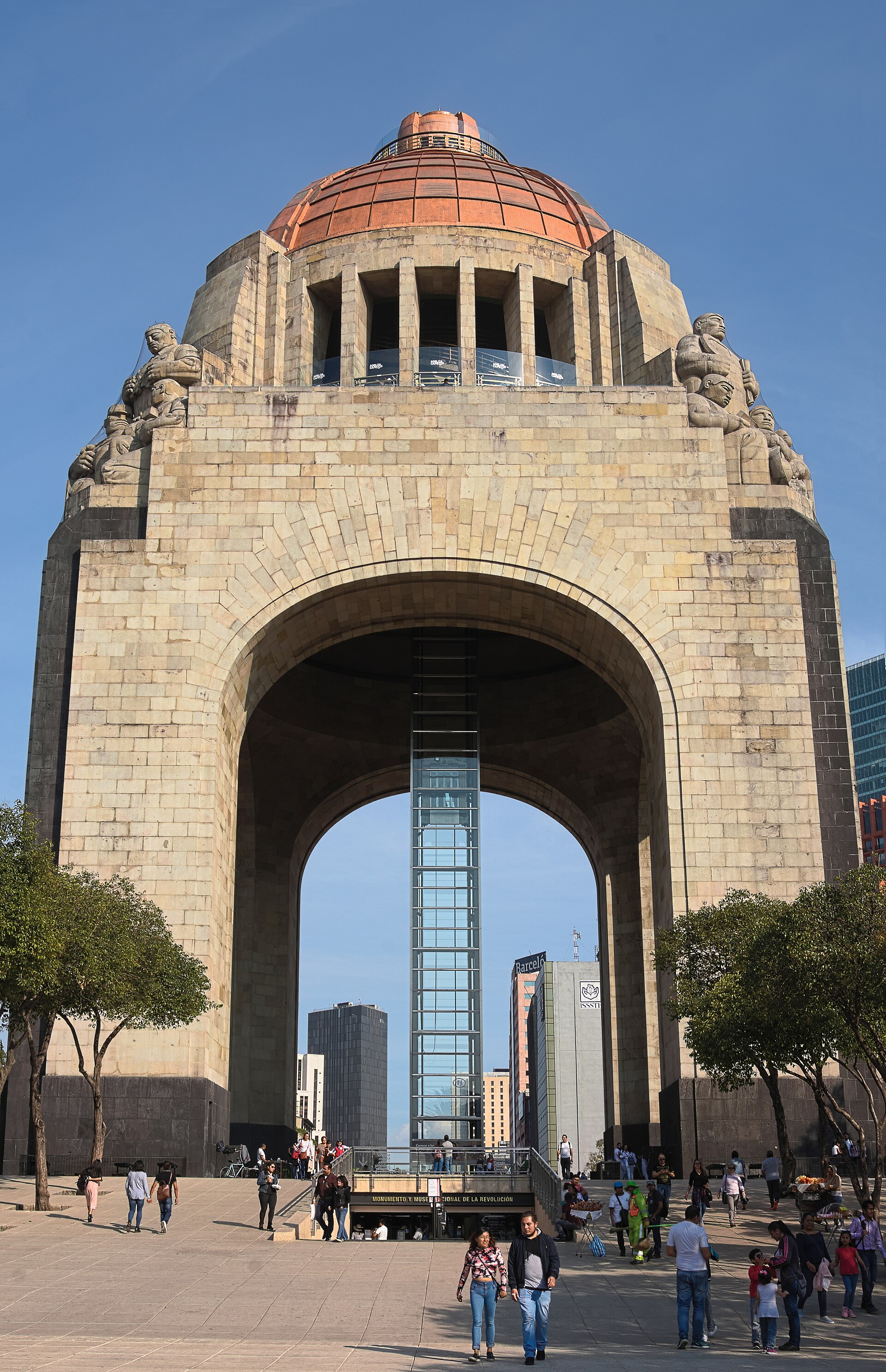 Monumento a la Revolución