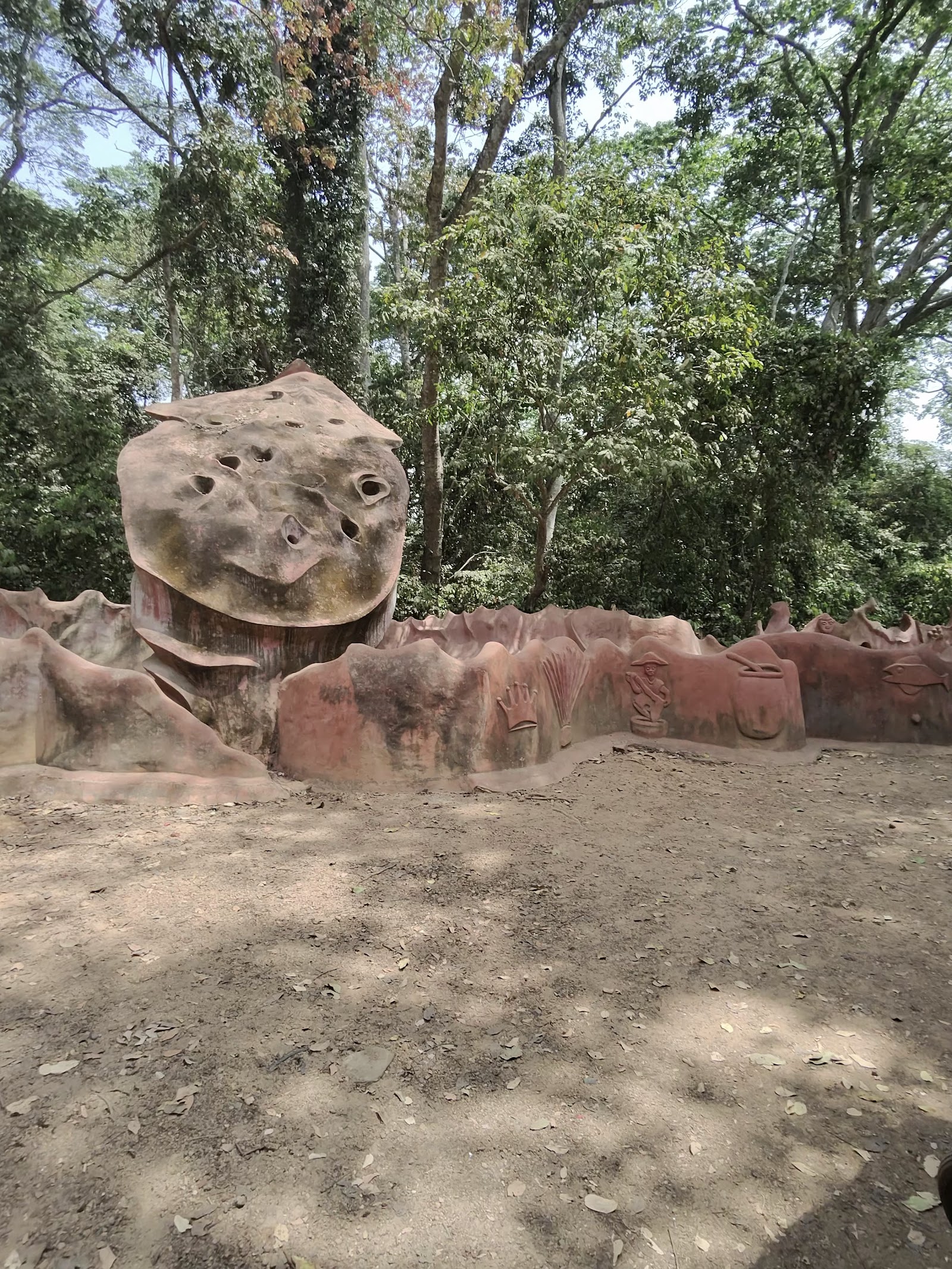 Osun-Osogbo Sacred Grove park and Gardens — Oficiais
