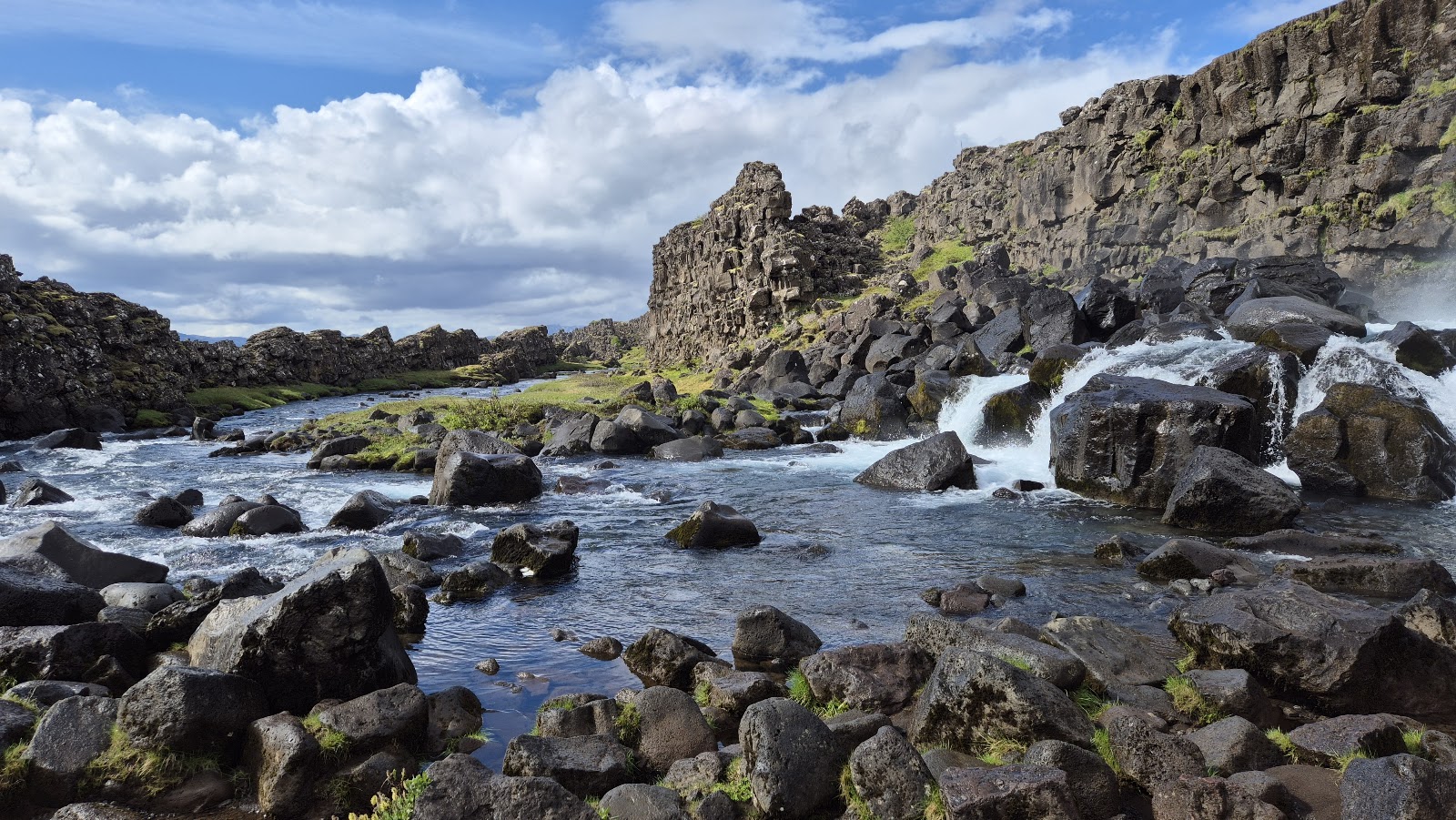 Öxarárfoss — Oficiais