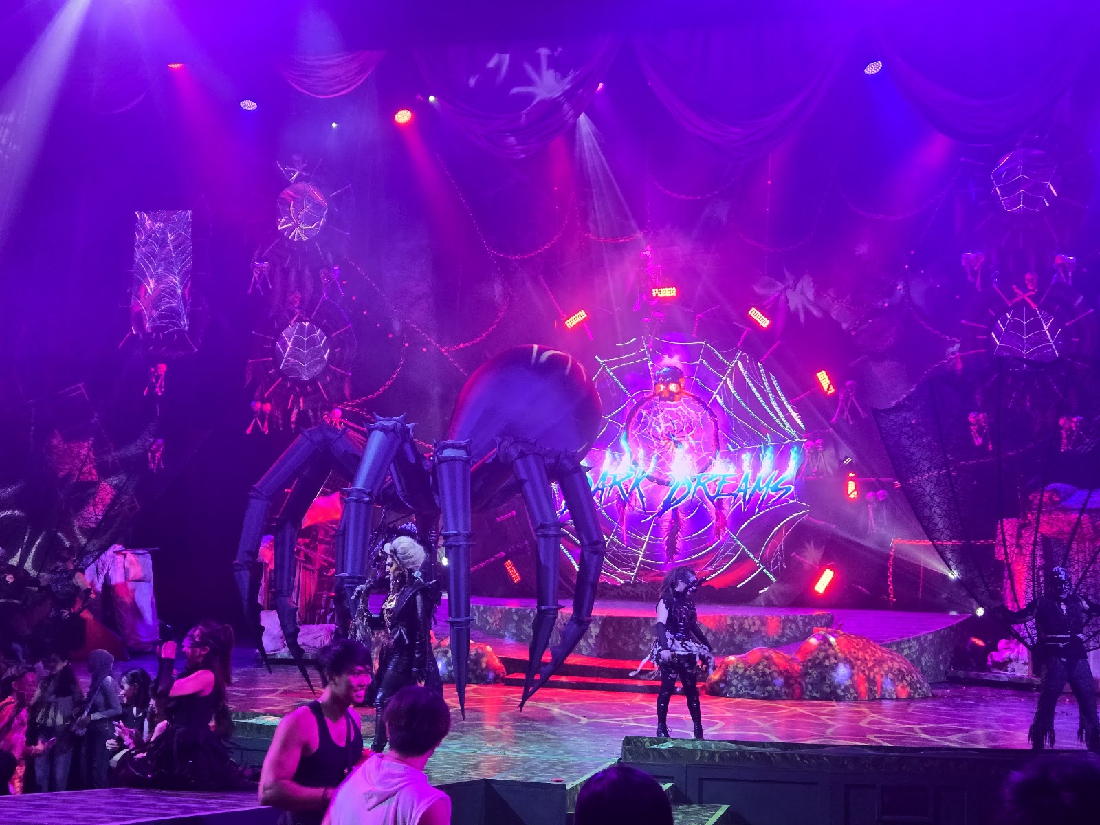 Pantages Hollywood Theater — Oficiais