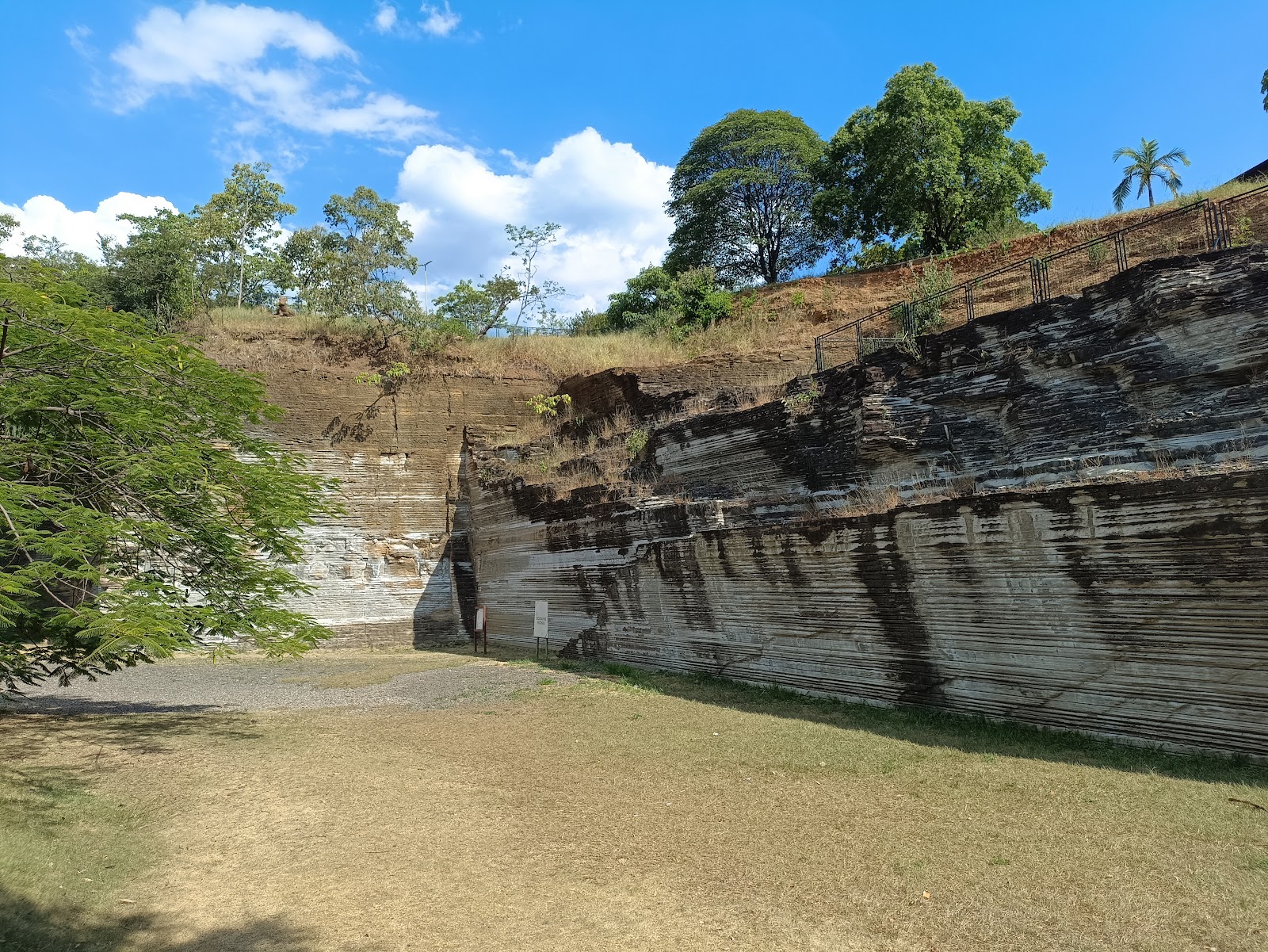 Parque Geológico do Varvito — Oficiais