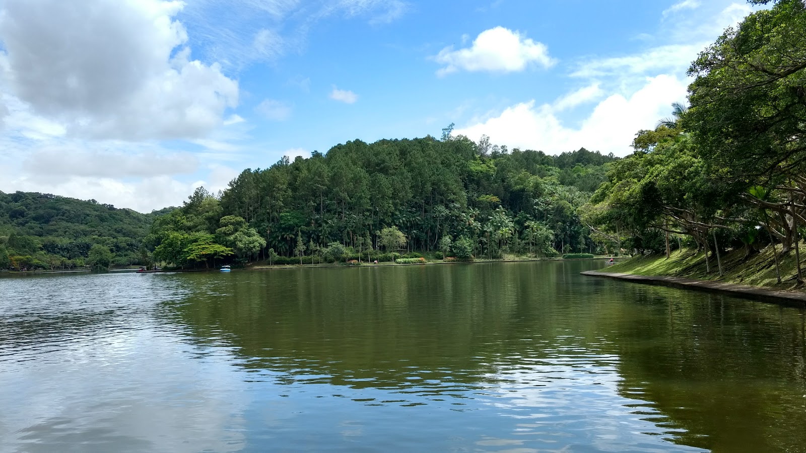 Parque Malwee — Oficiais