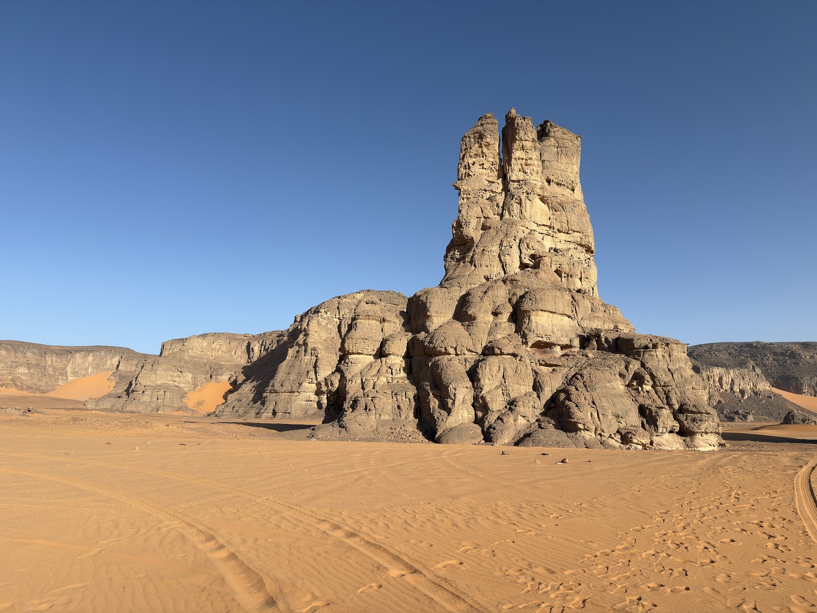 Parque Nacional Tassili N'Ajjer — Oficiais