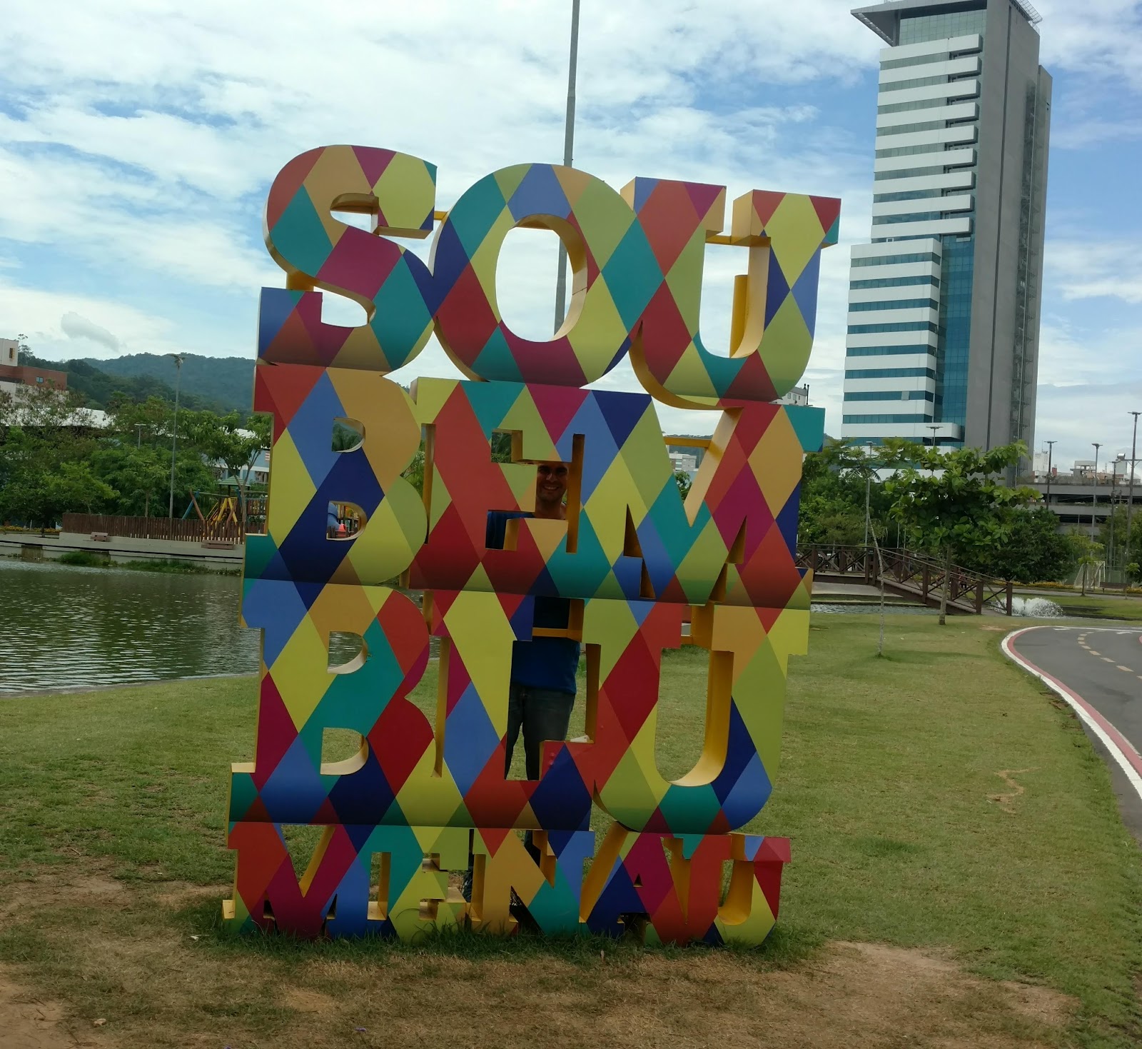 Parque Ramiro Ruediger — Oficiais