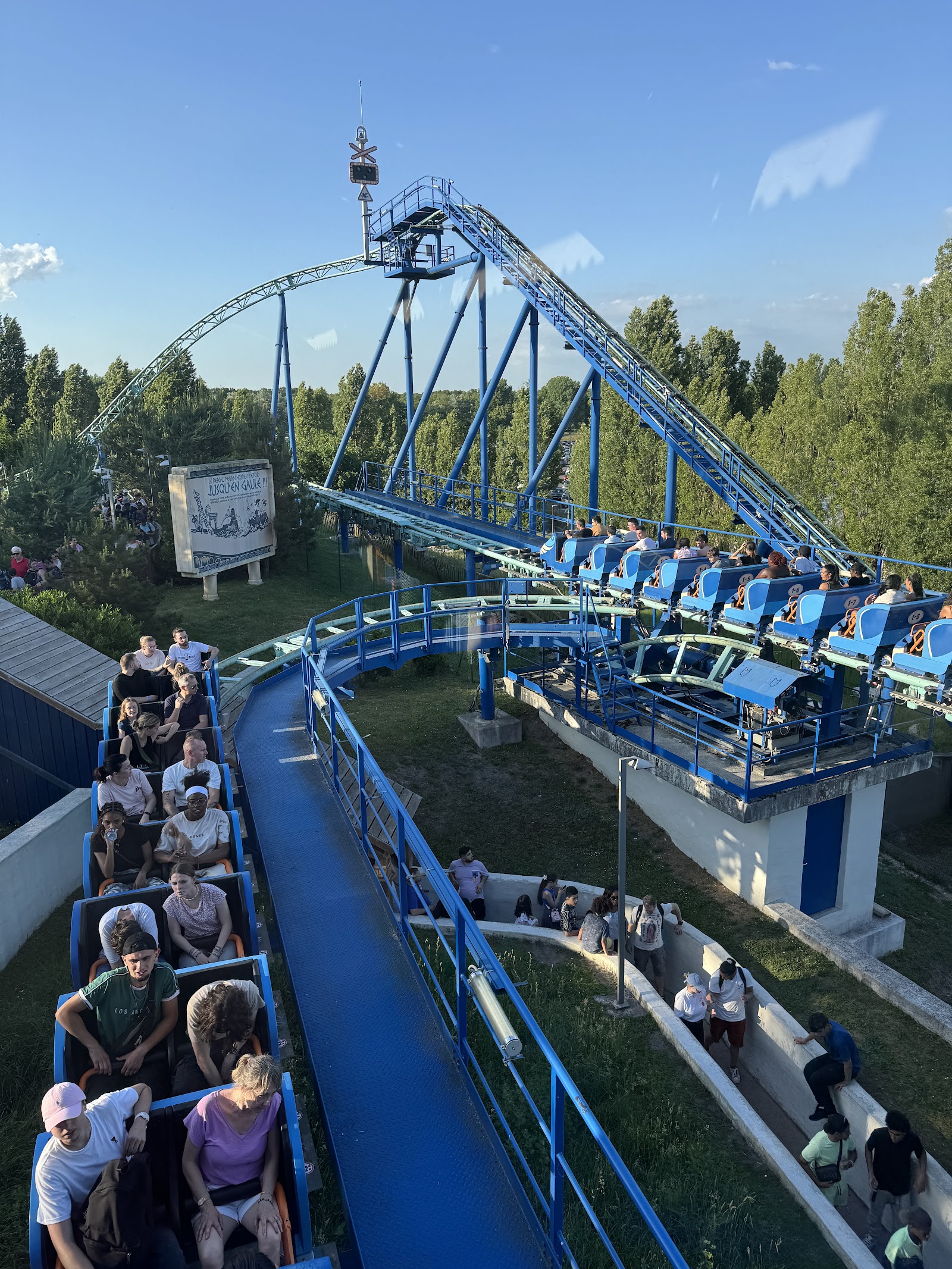 Pegase Express — Oficiais