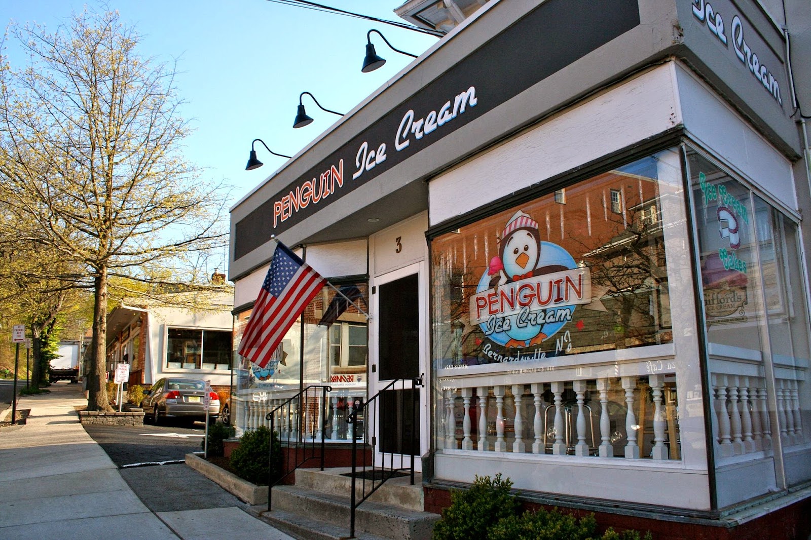 Penguin Ice Cream Shop