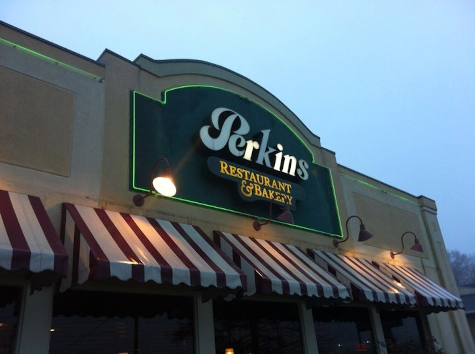 Perkins Restaurant & Bakery
