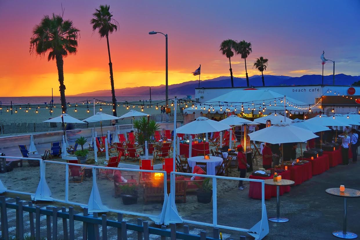 Perry's Cafe and Beach Rentals — Oficiais