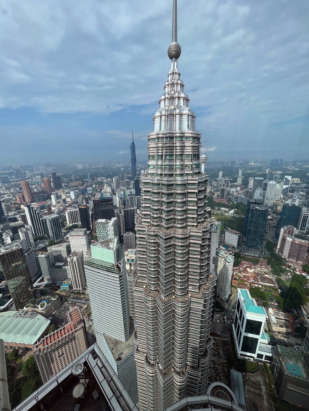 Petronas Twin Towers — Oficiais
