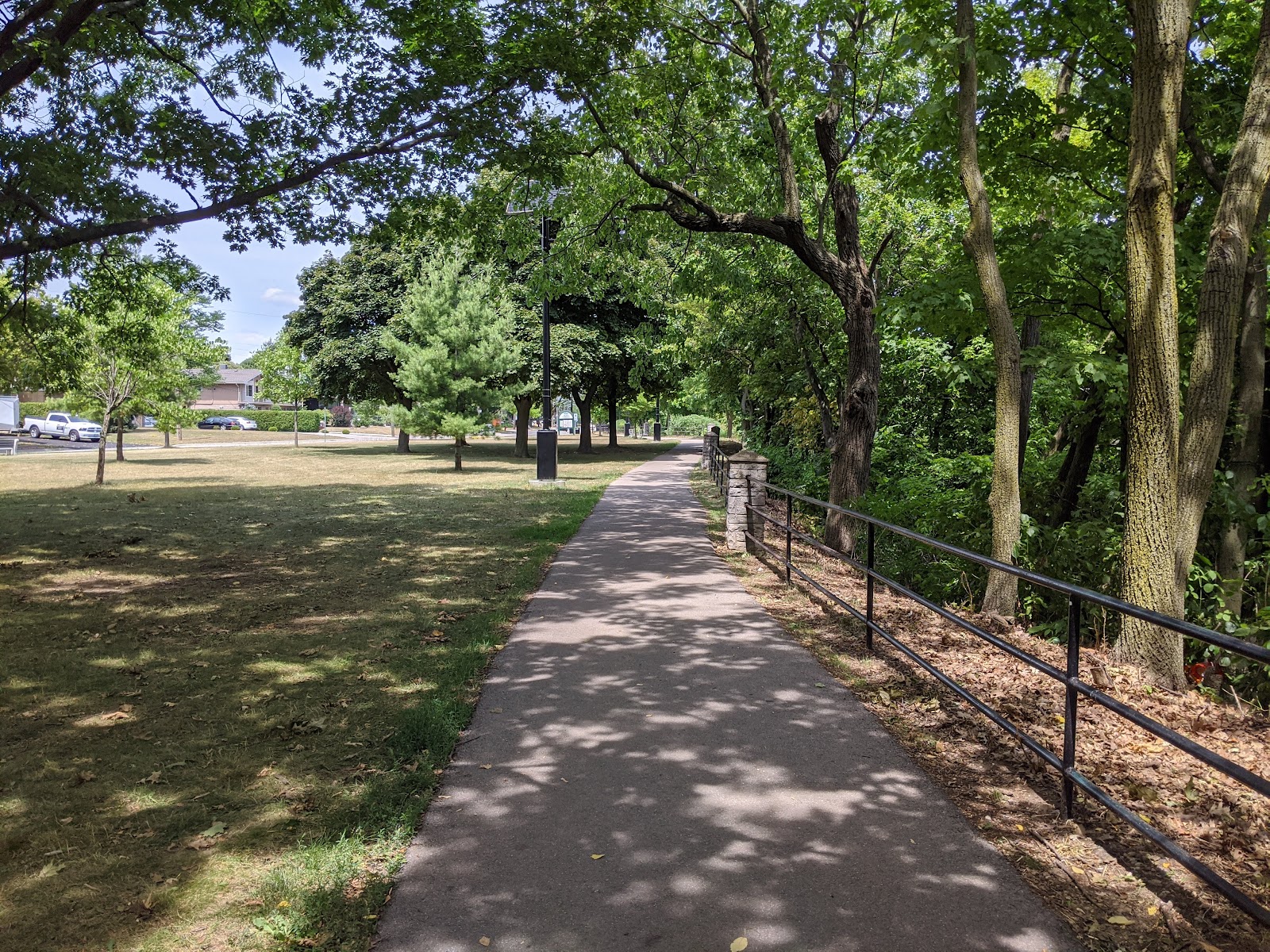 Picnic Area — Oficiais