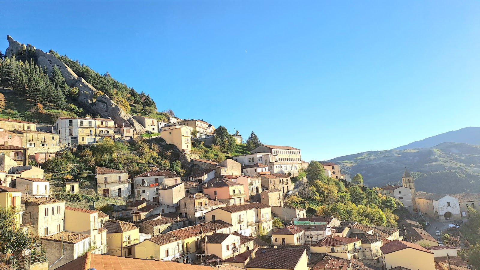 Pietrapertosa — Oficiais