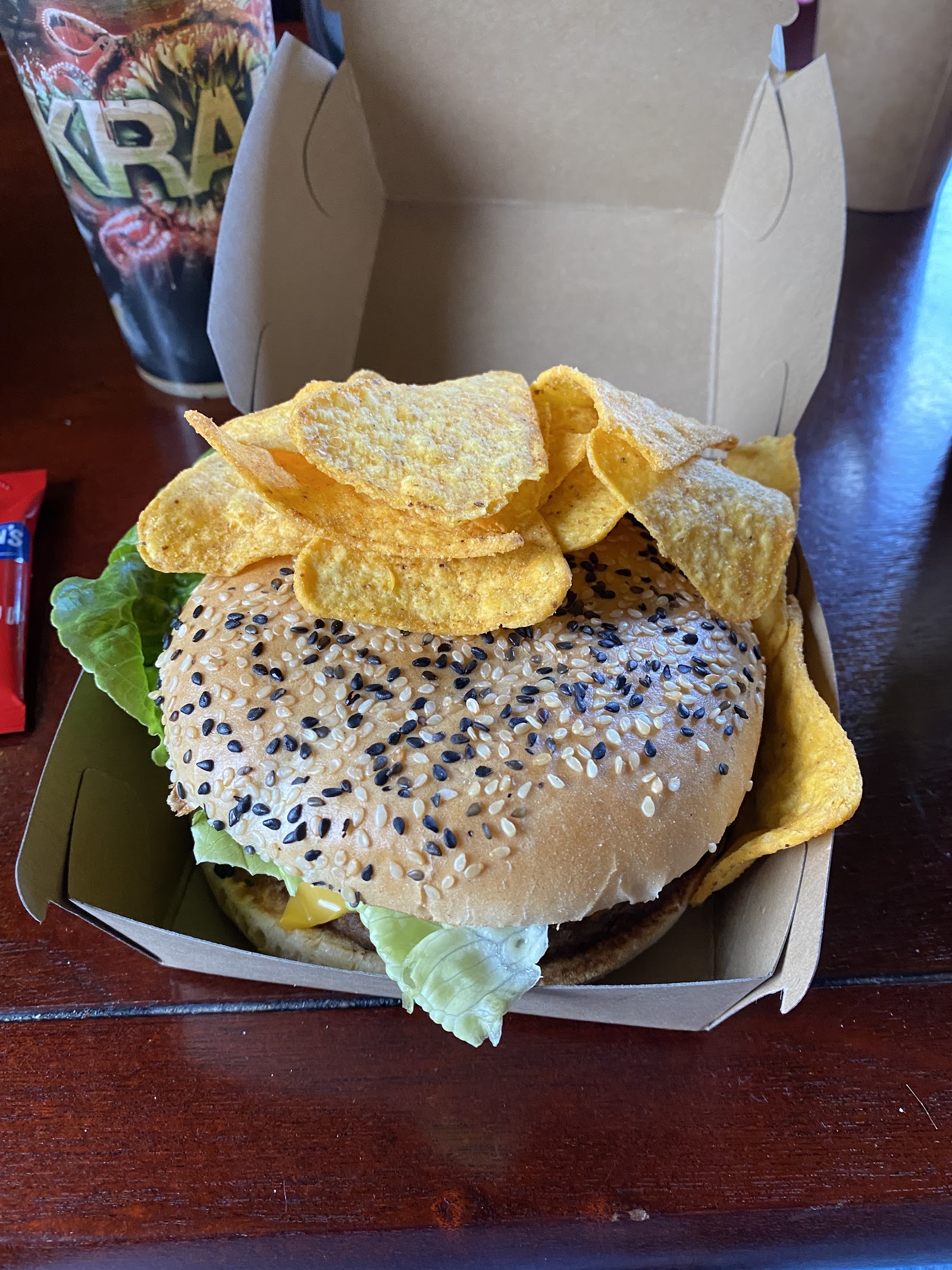 PIRATEN BURGER — Oficiais