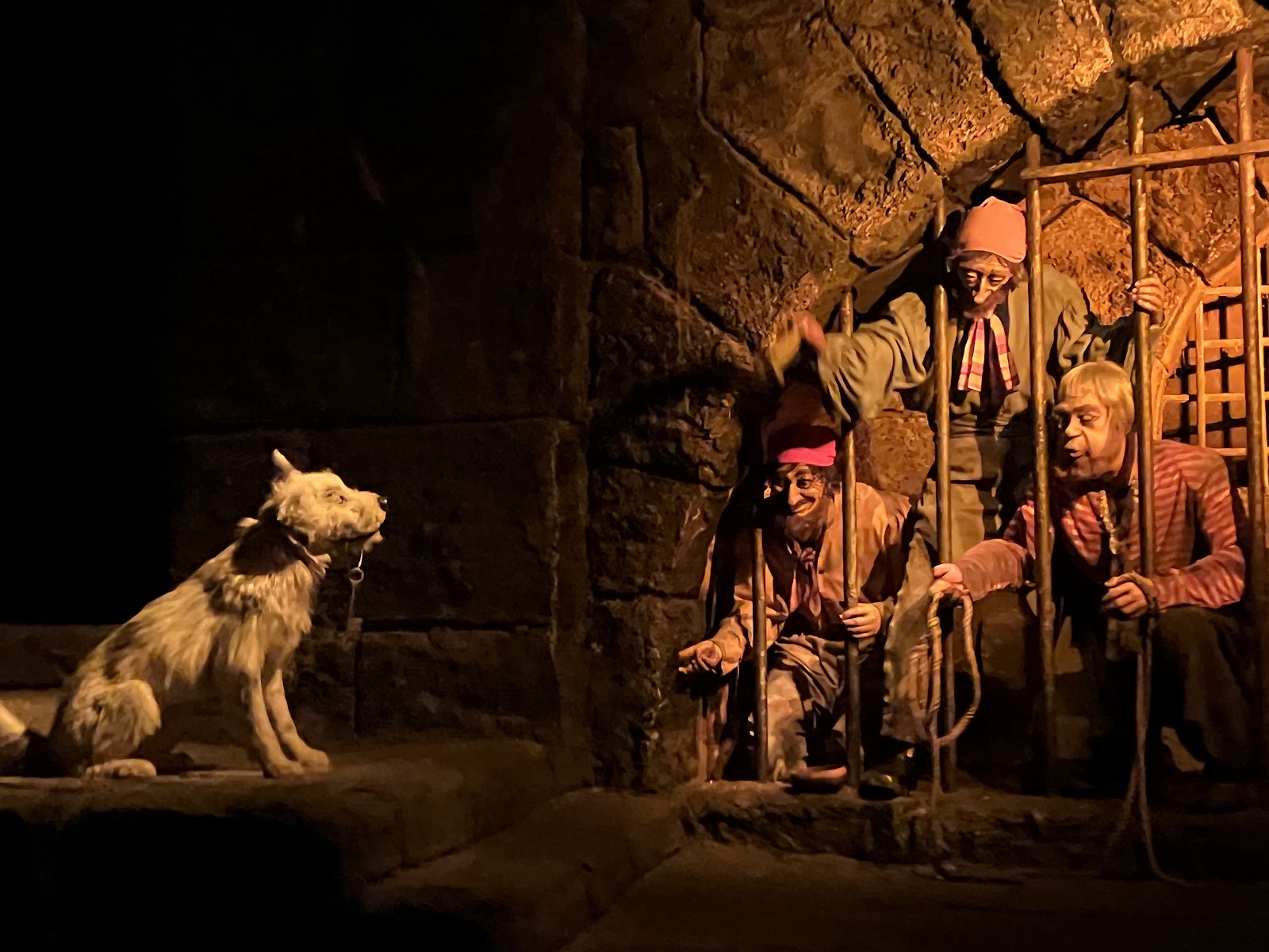 Pirates of the Caribbean — Oficiais