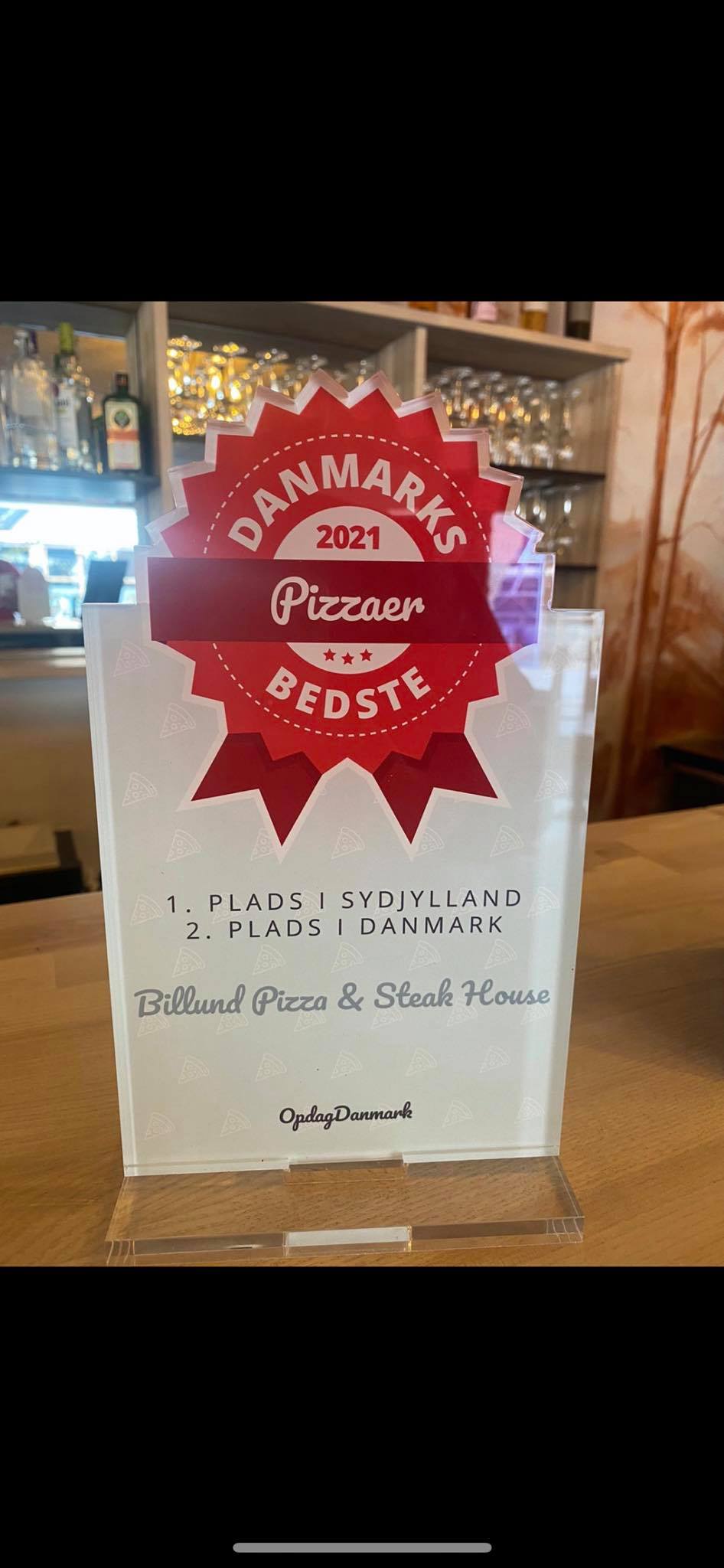 Pizza Mania — Oficiais