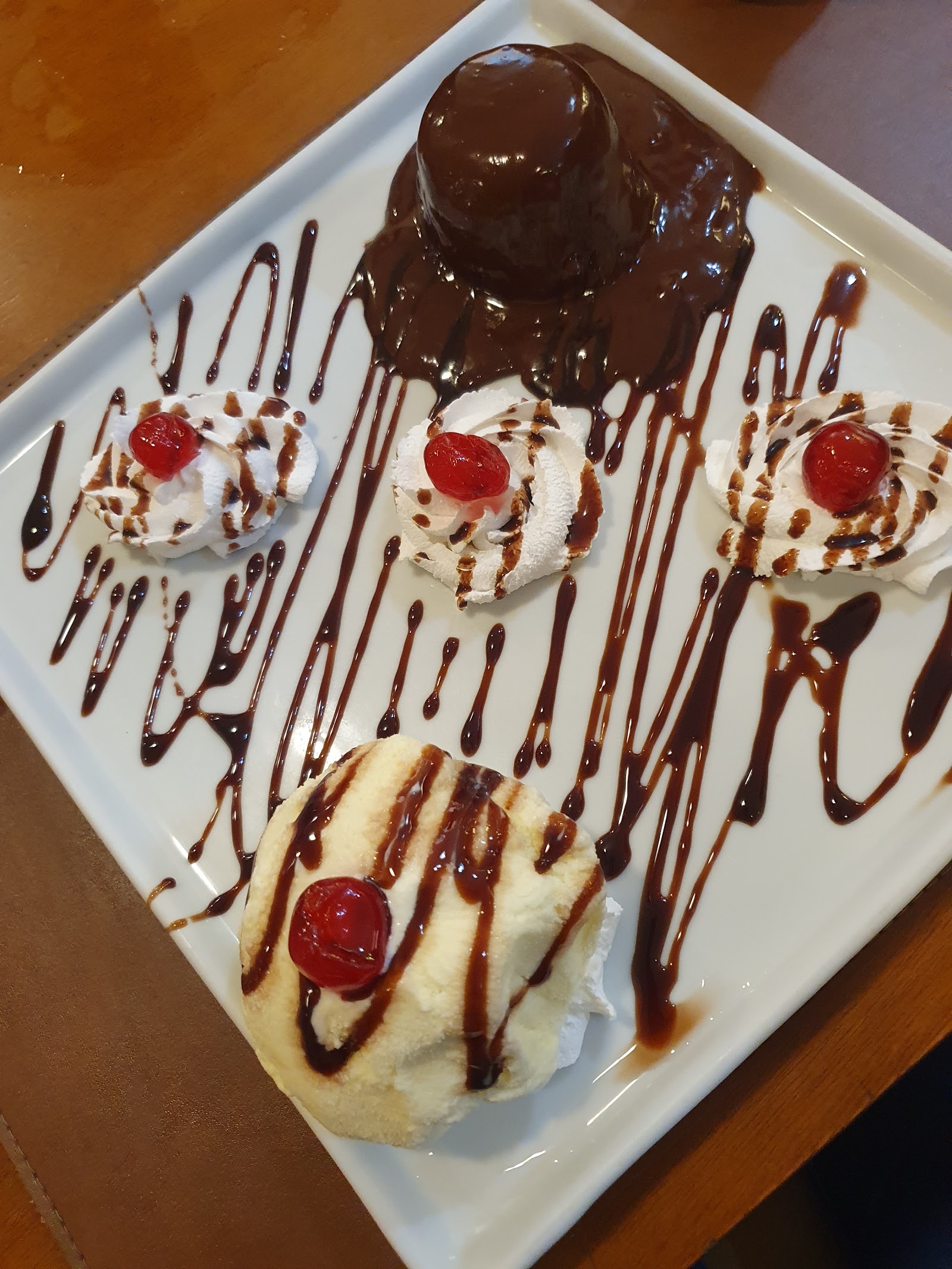 Pizzaria — Oficiais