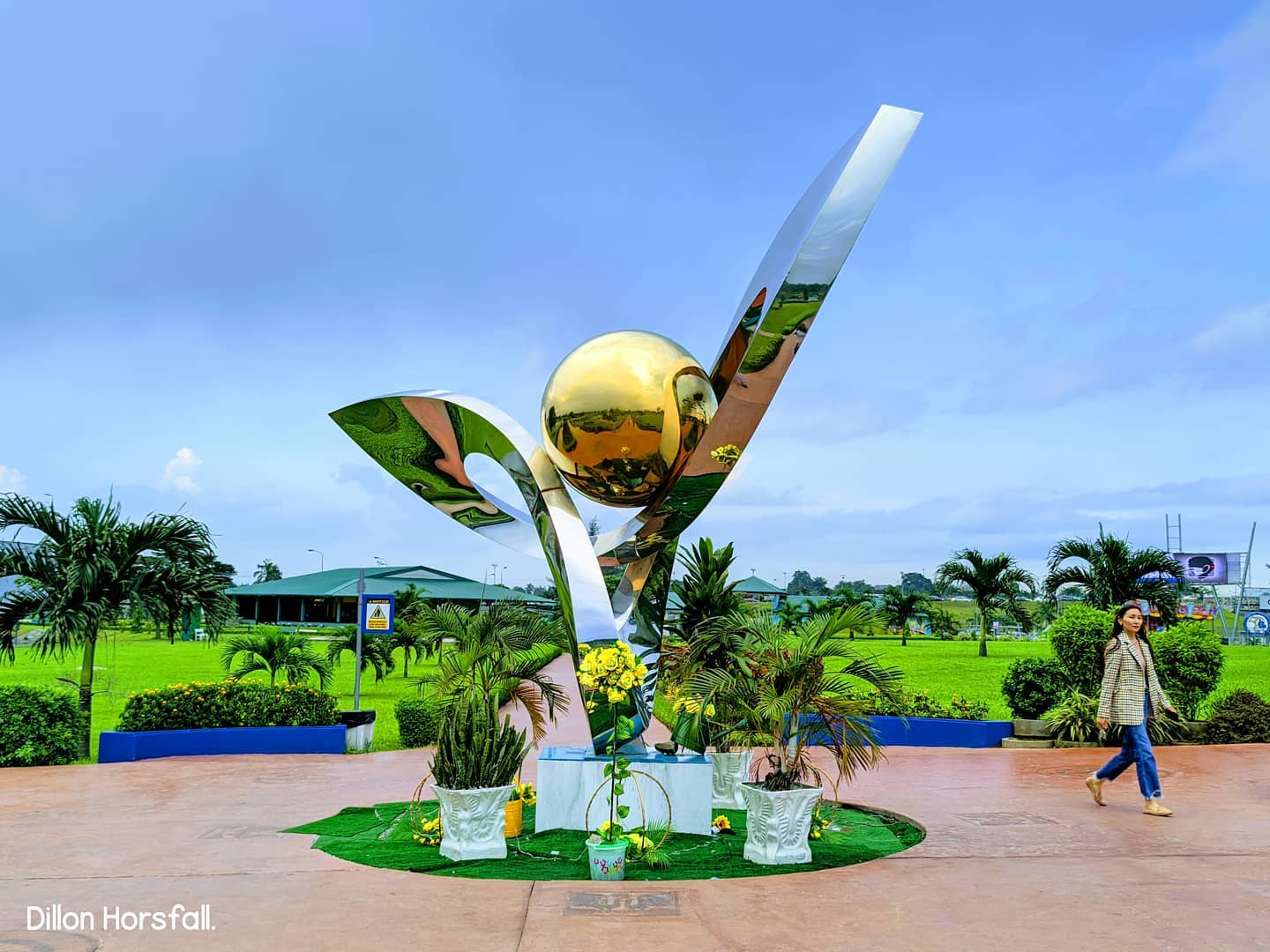 Port Harcourt Pleasure Park — Oficiais