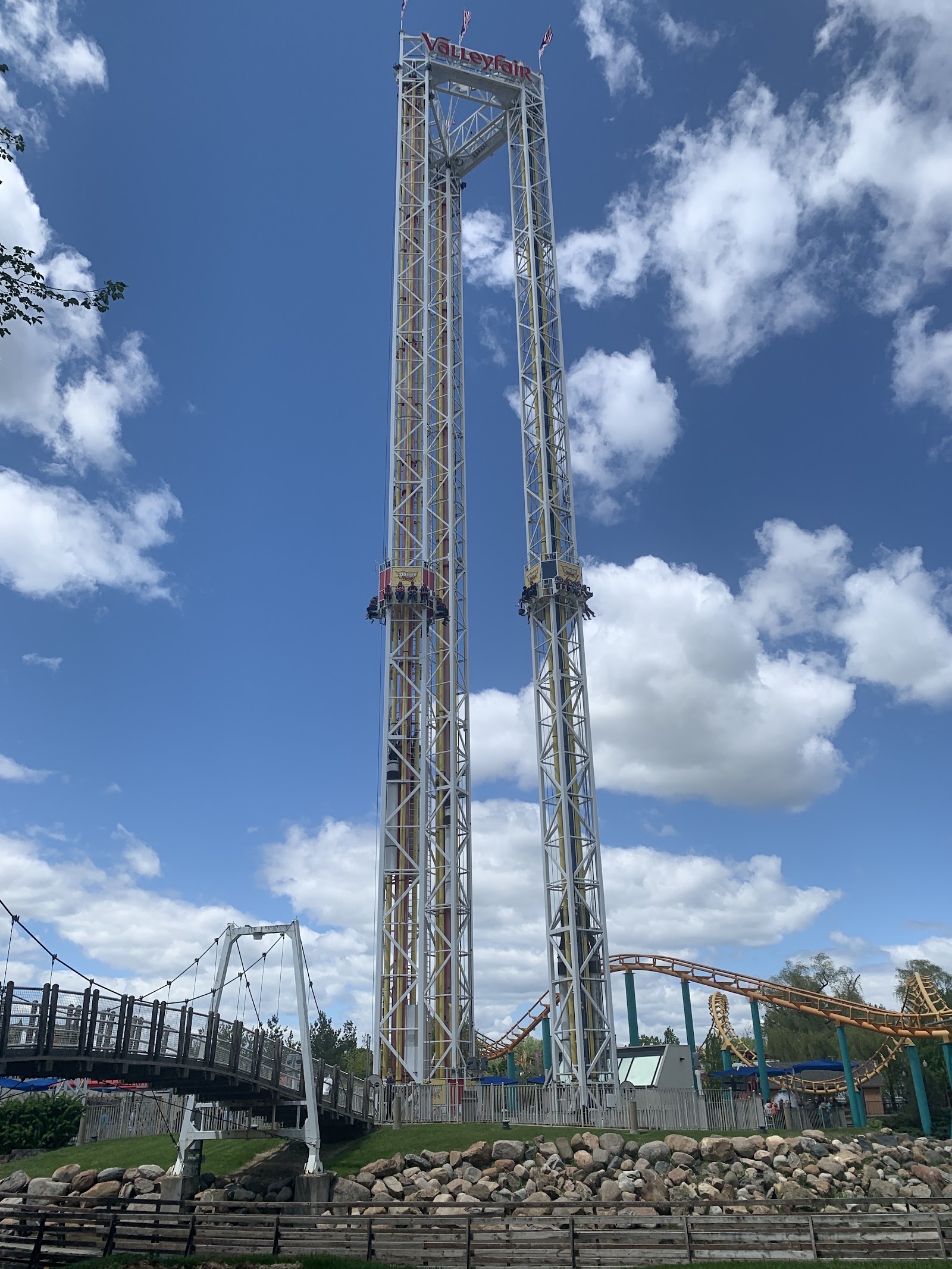 Power Tower — Oficiais