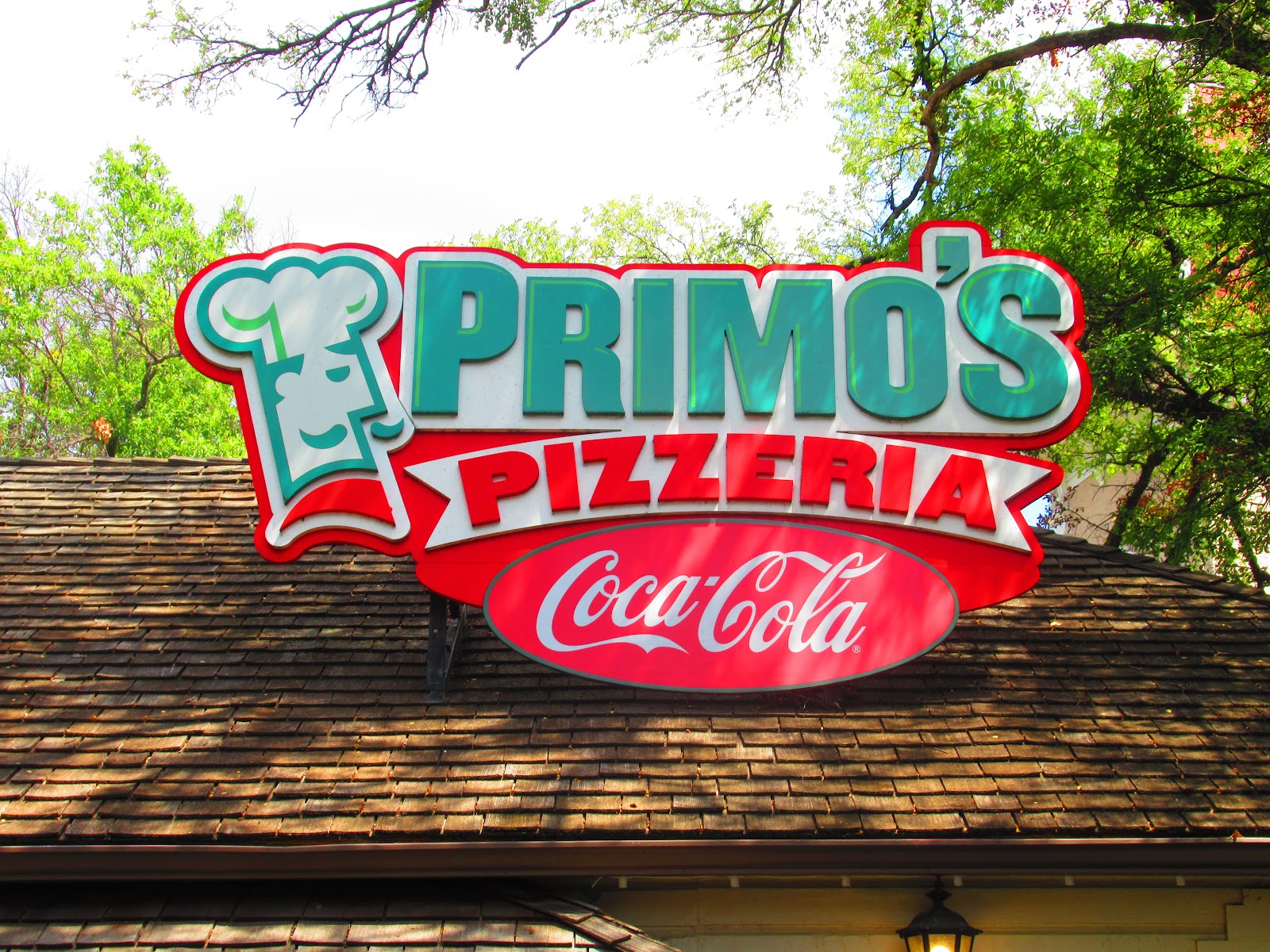 Primo's Pizzeria — Oficiais