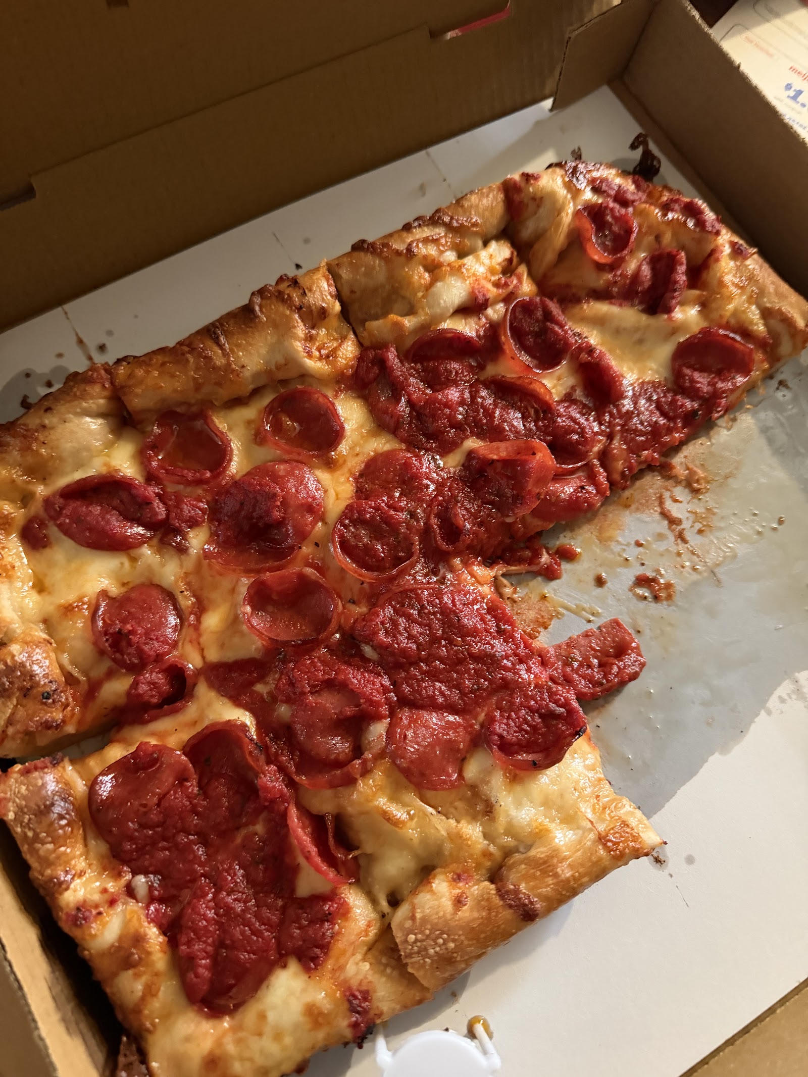 Primo’s Pizzeria — Oficiais