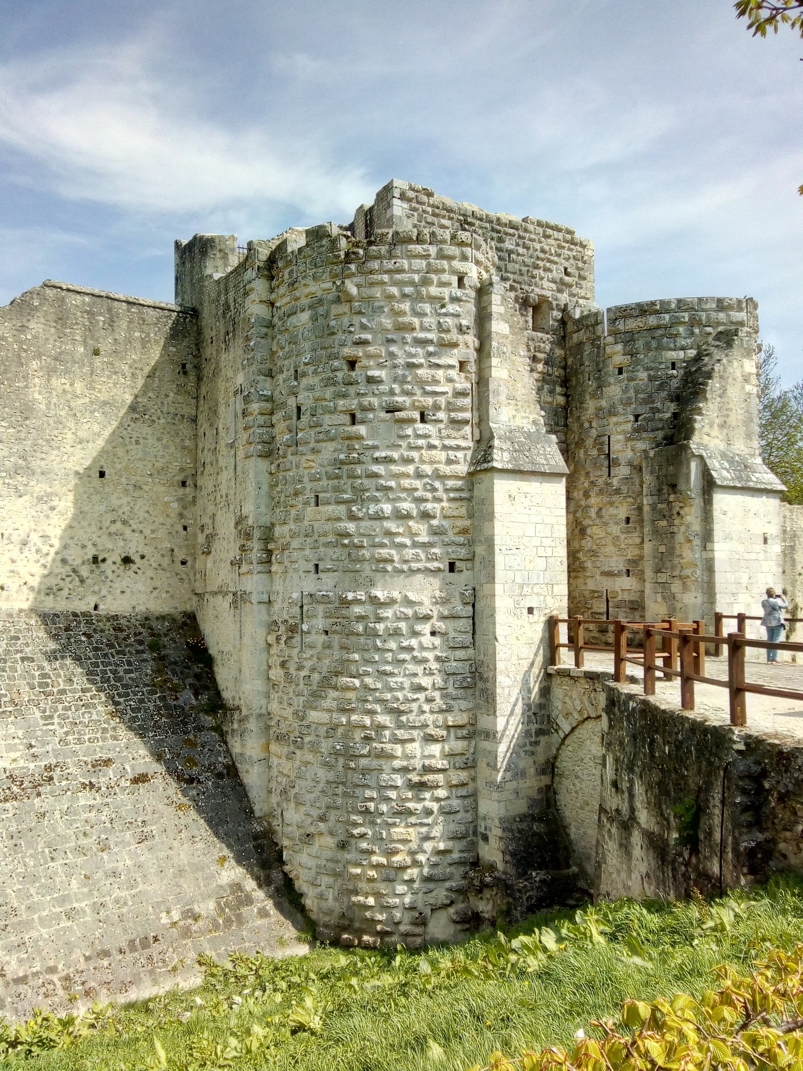 Provins Rempart — Oficiais