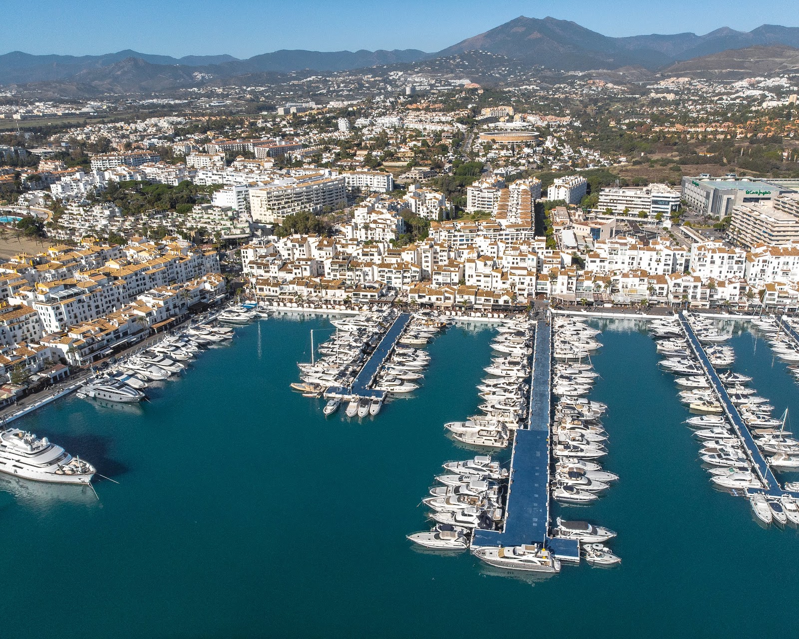 Puerto Banús