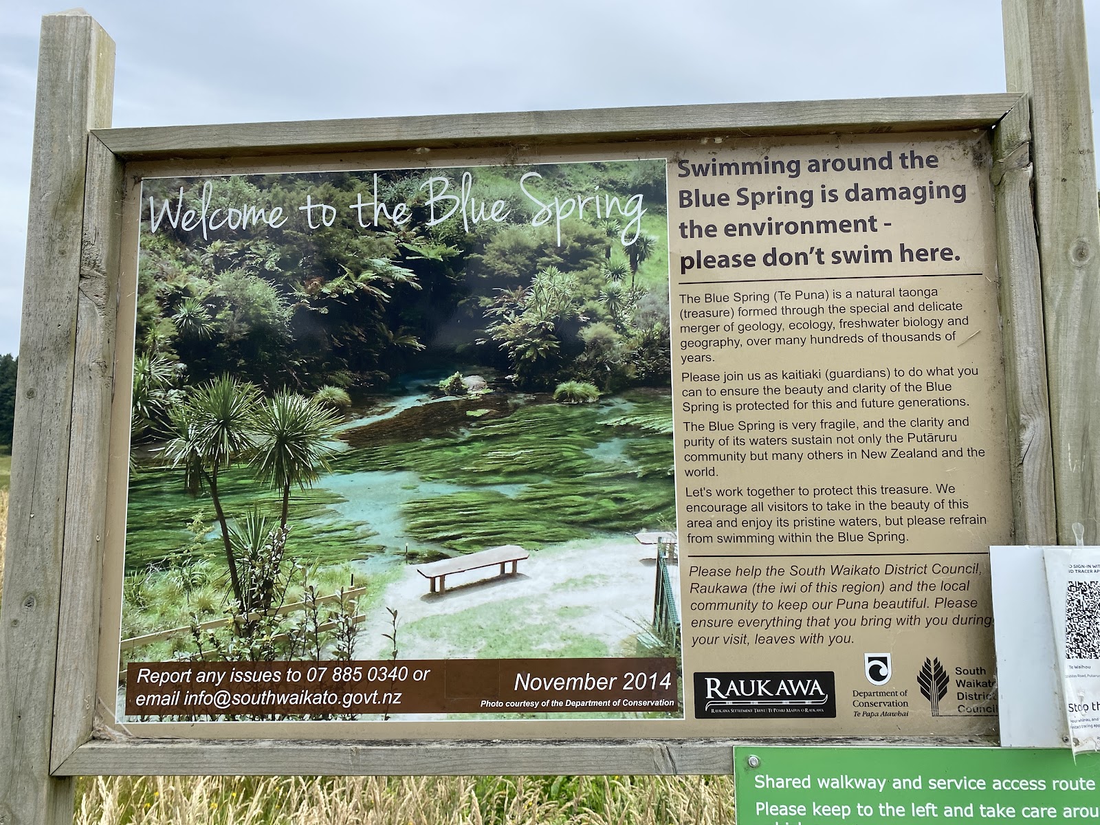 Putaruru Blue Spring — Oficiais