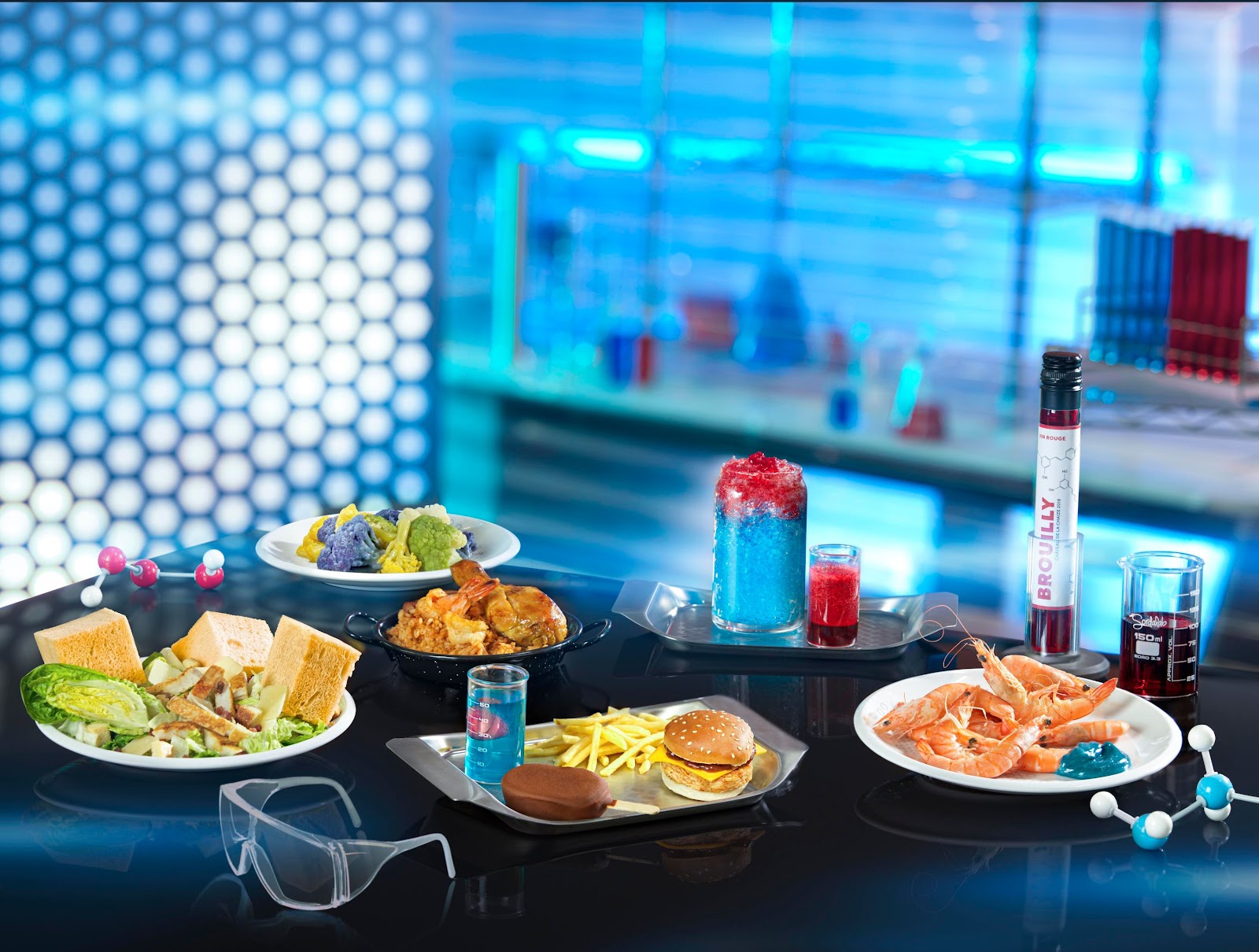 PYM Kitchen — Oficiais