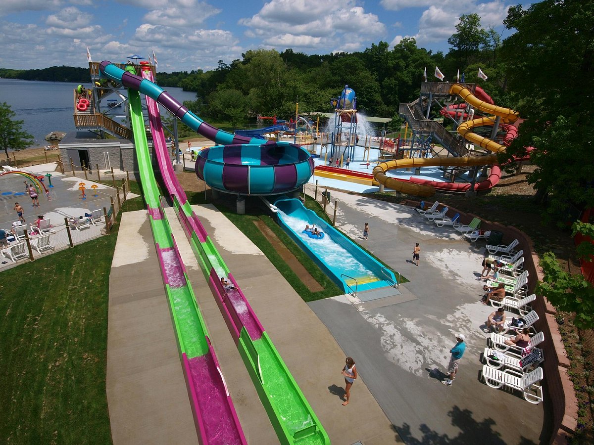 Quassy Amusement Park — Oficiais