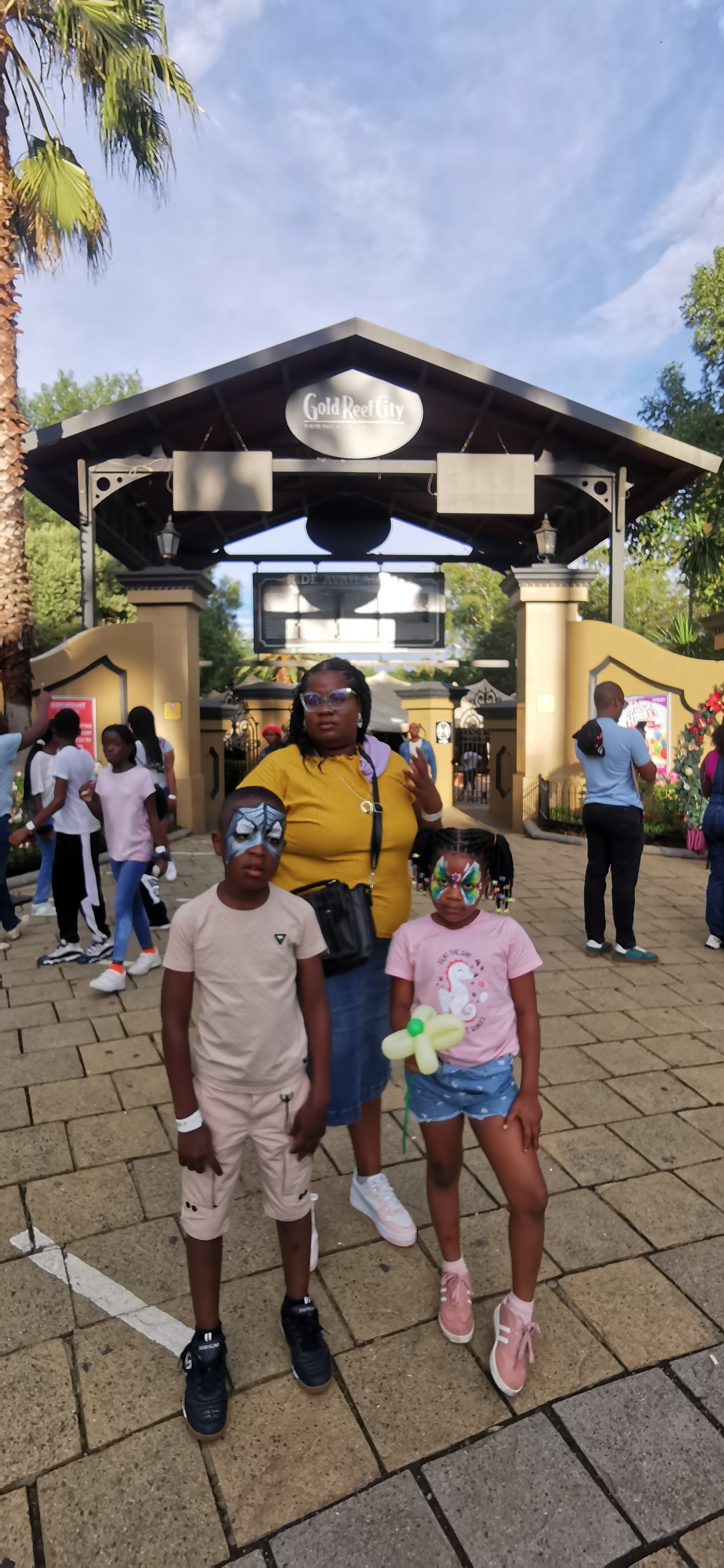 Raging River Rapids — Oficiais